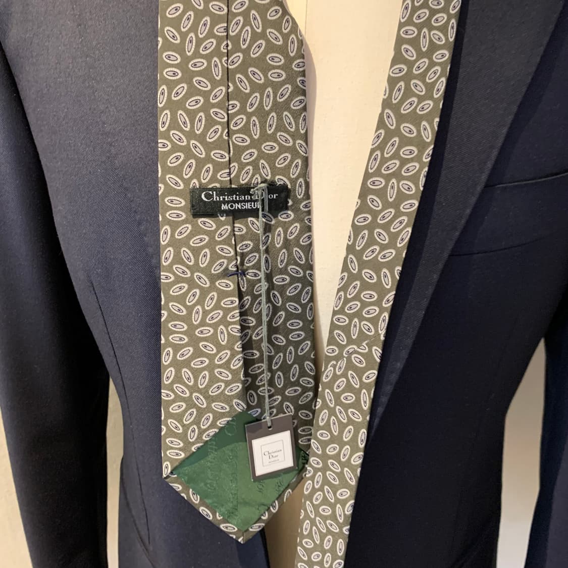 크리스찬 디올 택 달린 미품 명품넥타이 A+등급 8.5cm 상품이미지2