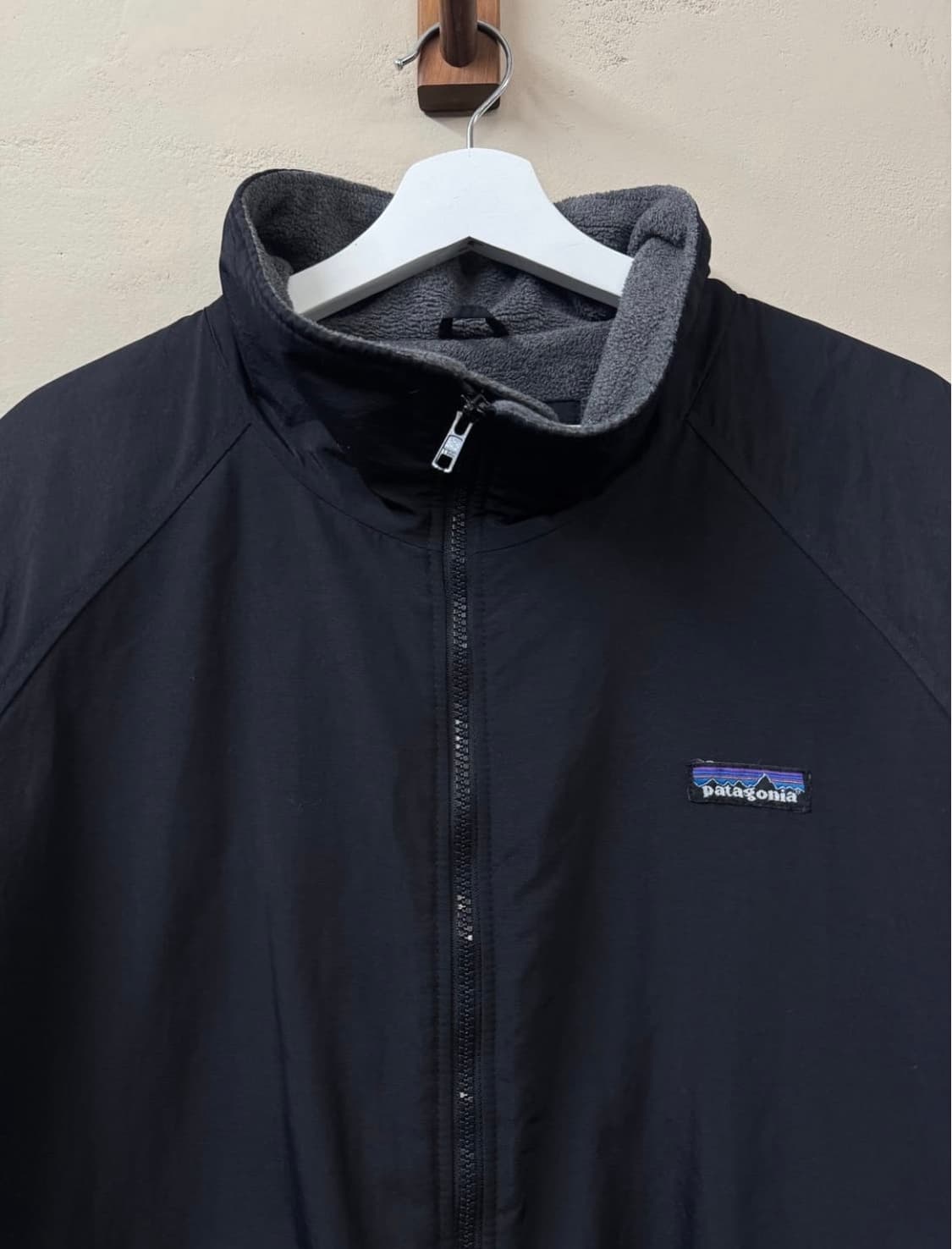 파타고니아 쉘드 신칠라 블랙 L 상품이미지2