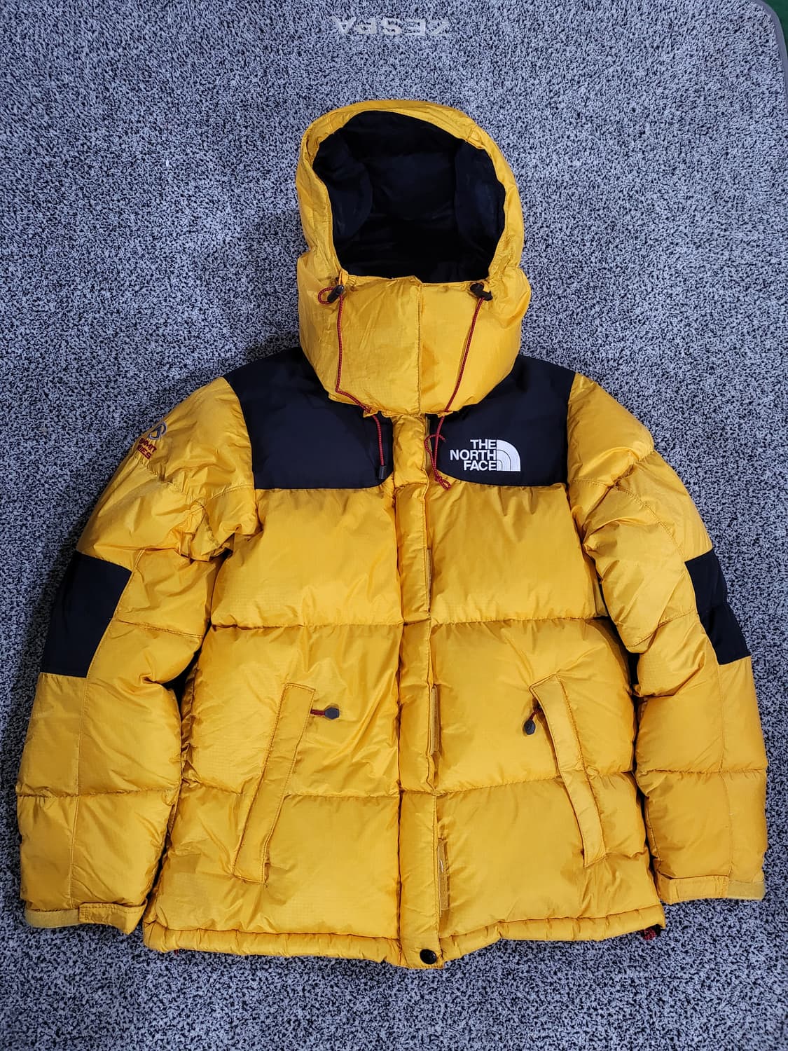 노스페이스 여성용 700필 다운패딩 상품이미지1