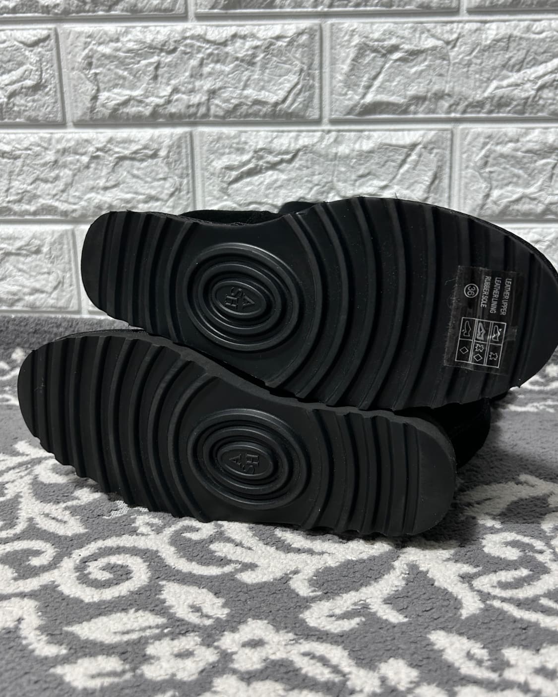 Ash 아쉬 히든 웨지 스웨이드 퍼 멀티 버클 부츠 상품이미지5