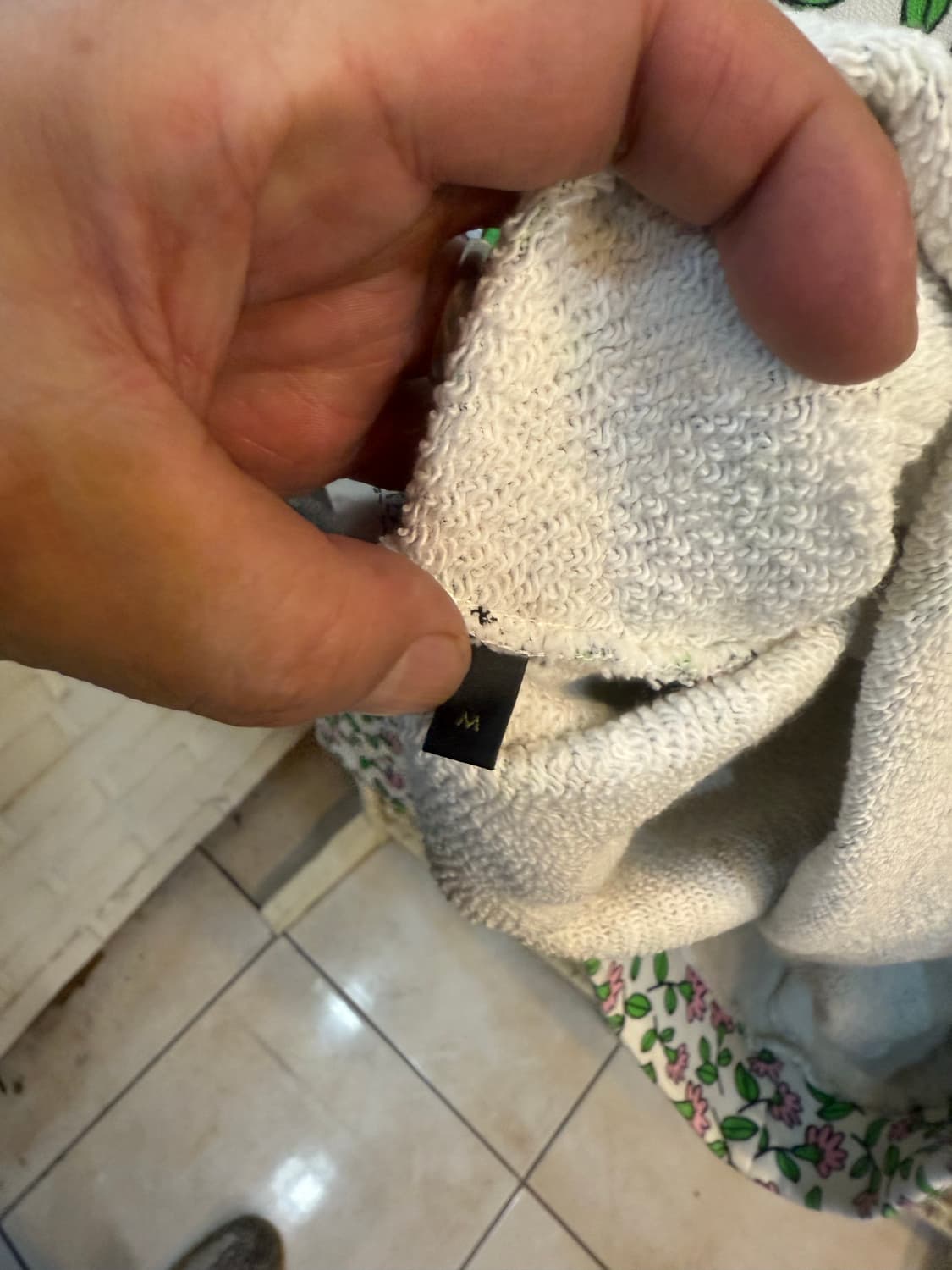 100/66 정품 구찌+도라에몽 자수 맨투맨 팝니다 상품이미지4