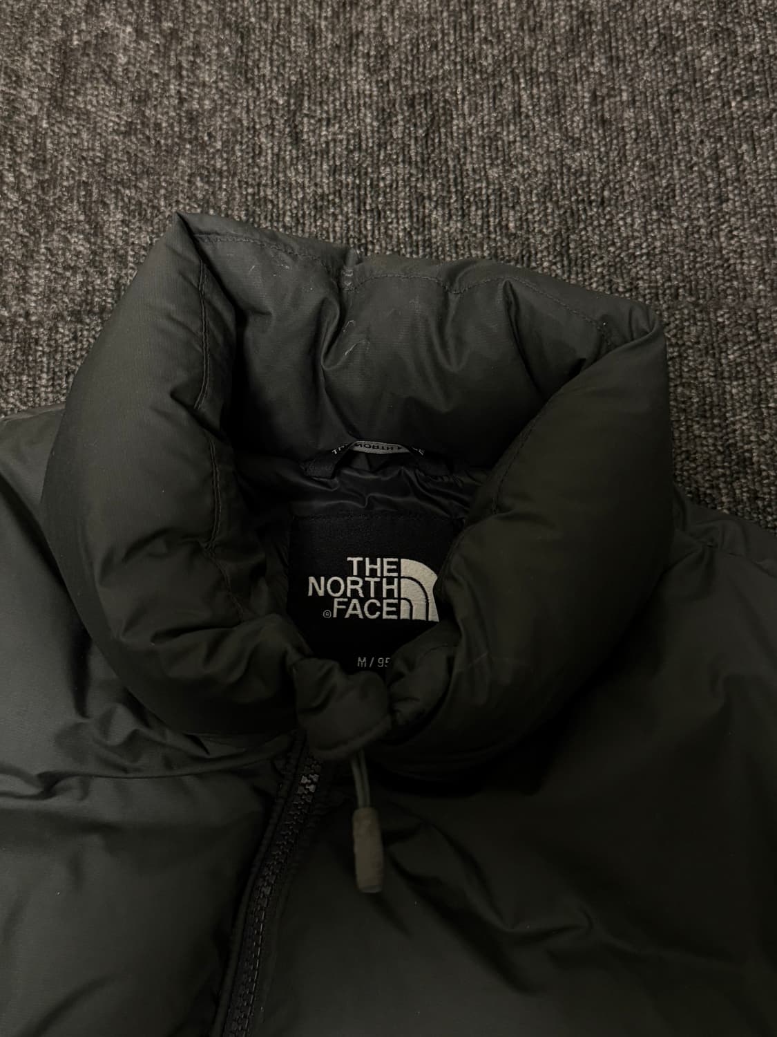 [M] 노스페이스 1992 눕시 다운 자켓 차콜 상품이미지4
