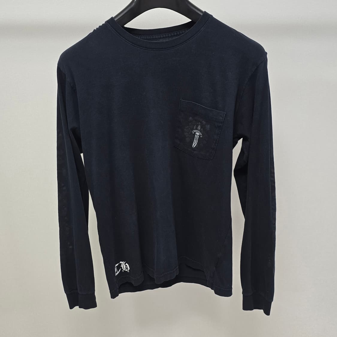 크롬하츠 대거 프린팅 롱슬리브 긴팔 티셔츠 m사이즈 판매 상품이미지2