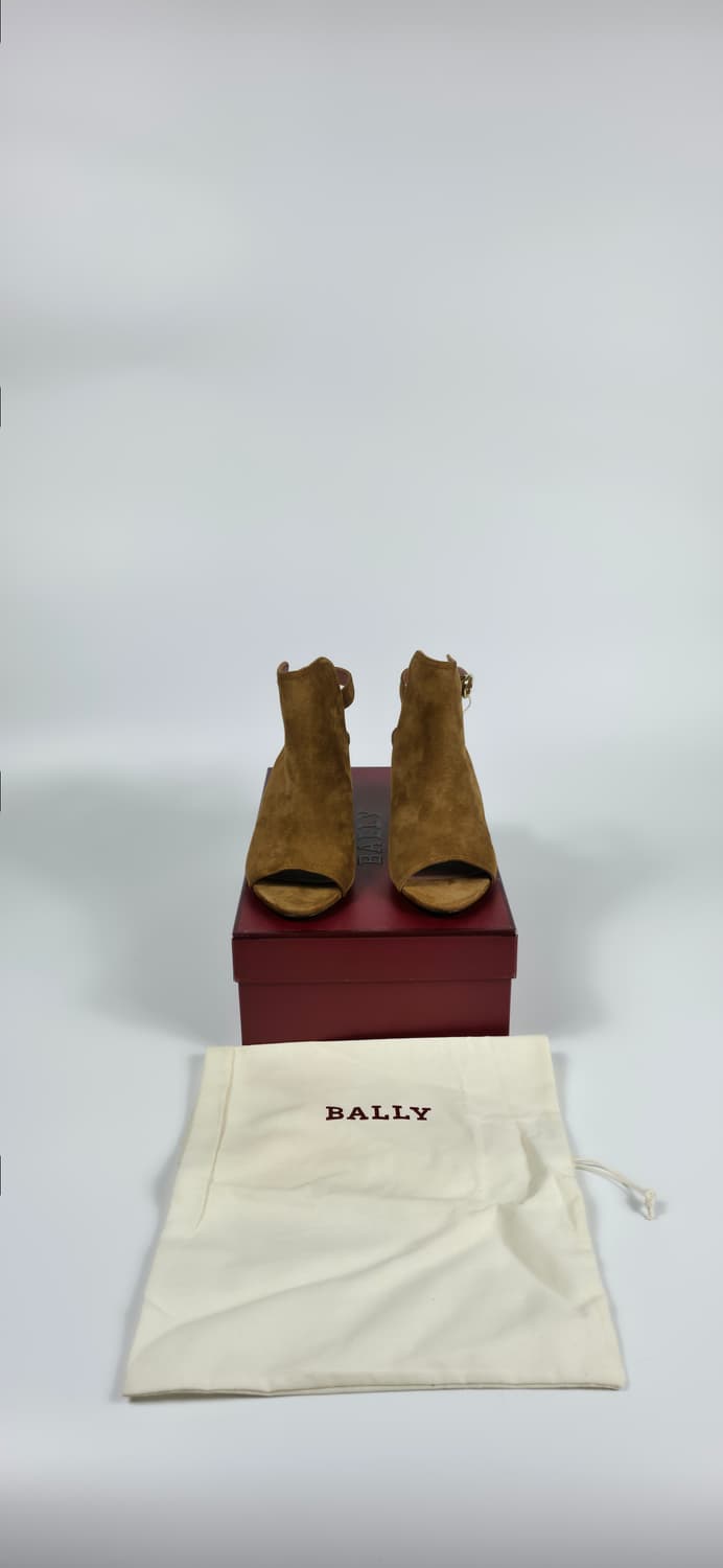 (36)(새상품)BALLY 테일 스웨이드 샌들 상품이미지8