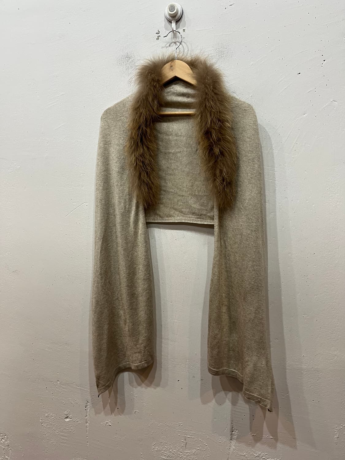 goa 고아 핀라쿤 퍼 캐시미어 블렌디드 숄 상품이미지1