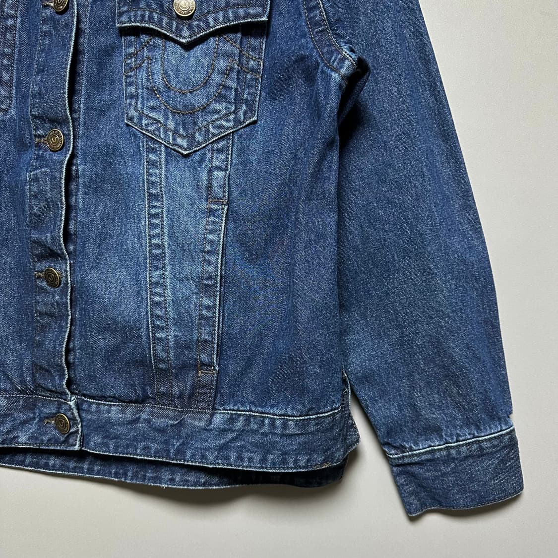 [M]트루릴리전 데님 트러커 자켓 상품이미지3