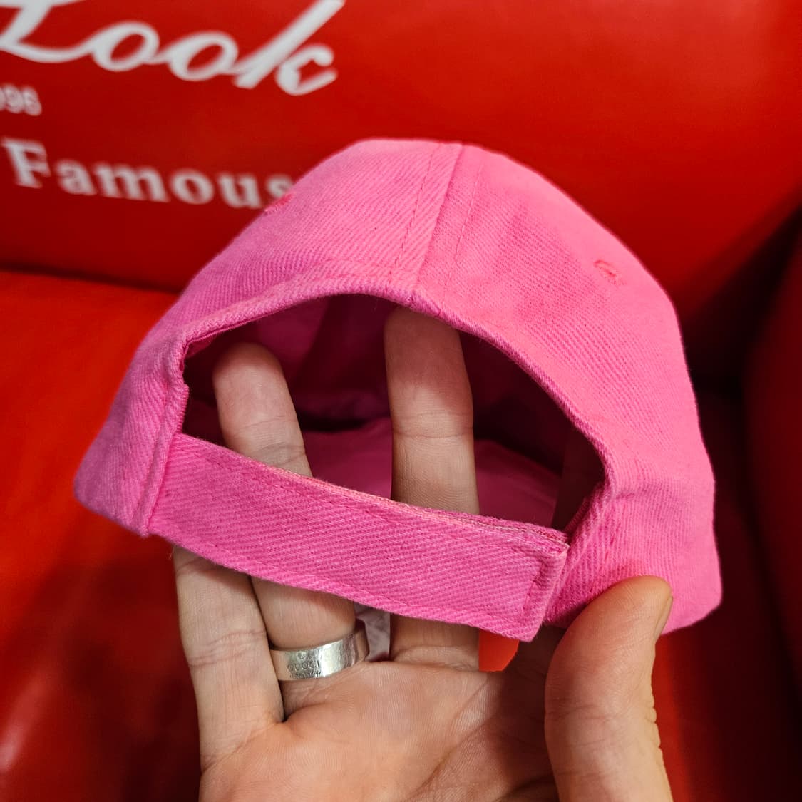 (국내매장)발렌시아가 시그니쳐 자수 로고 볼캡 L size 상품이미지3