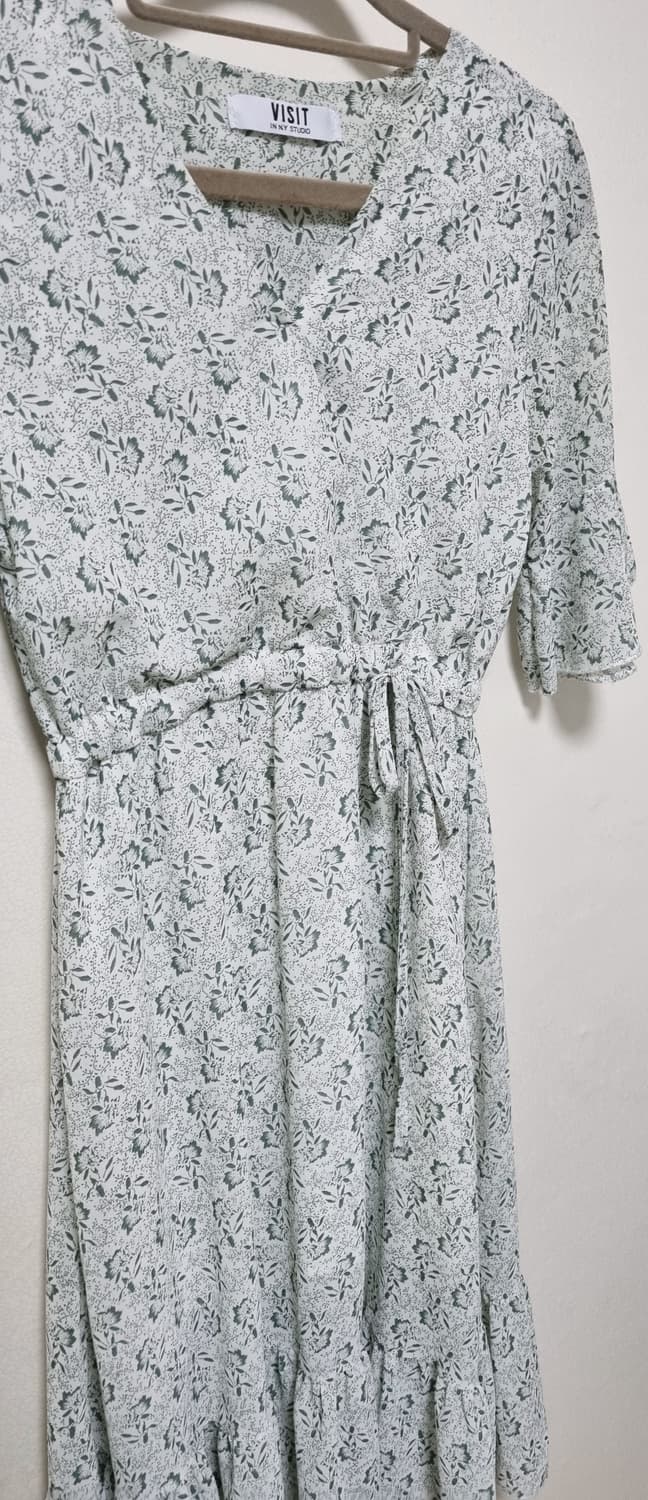 비지트인뉴욕 브이넥 원피스 상품이미지3