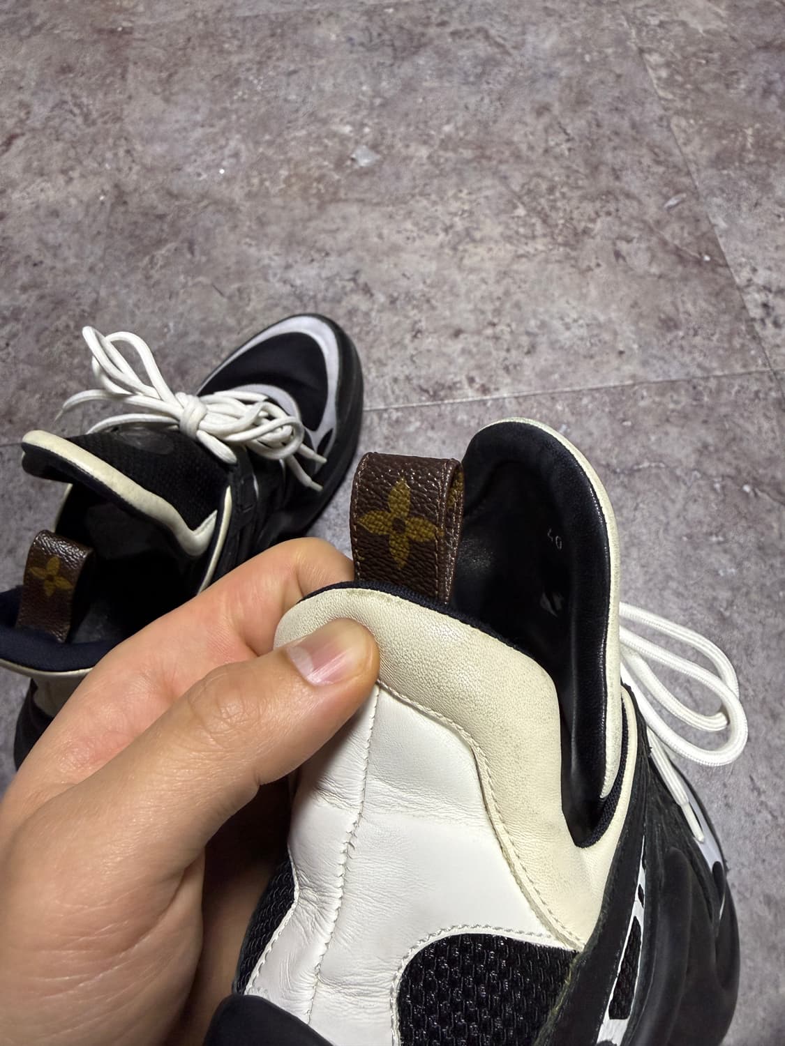 루이비통 아치라이트 40 상품이미지5