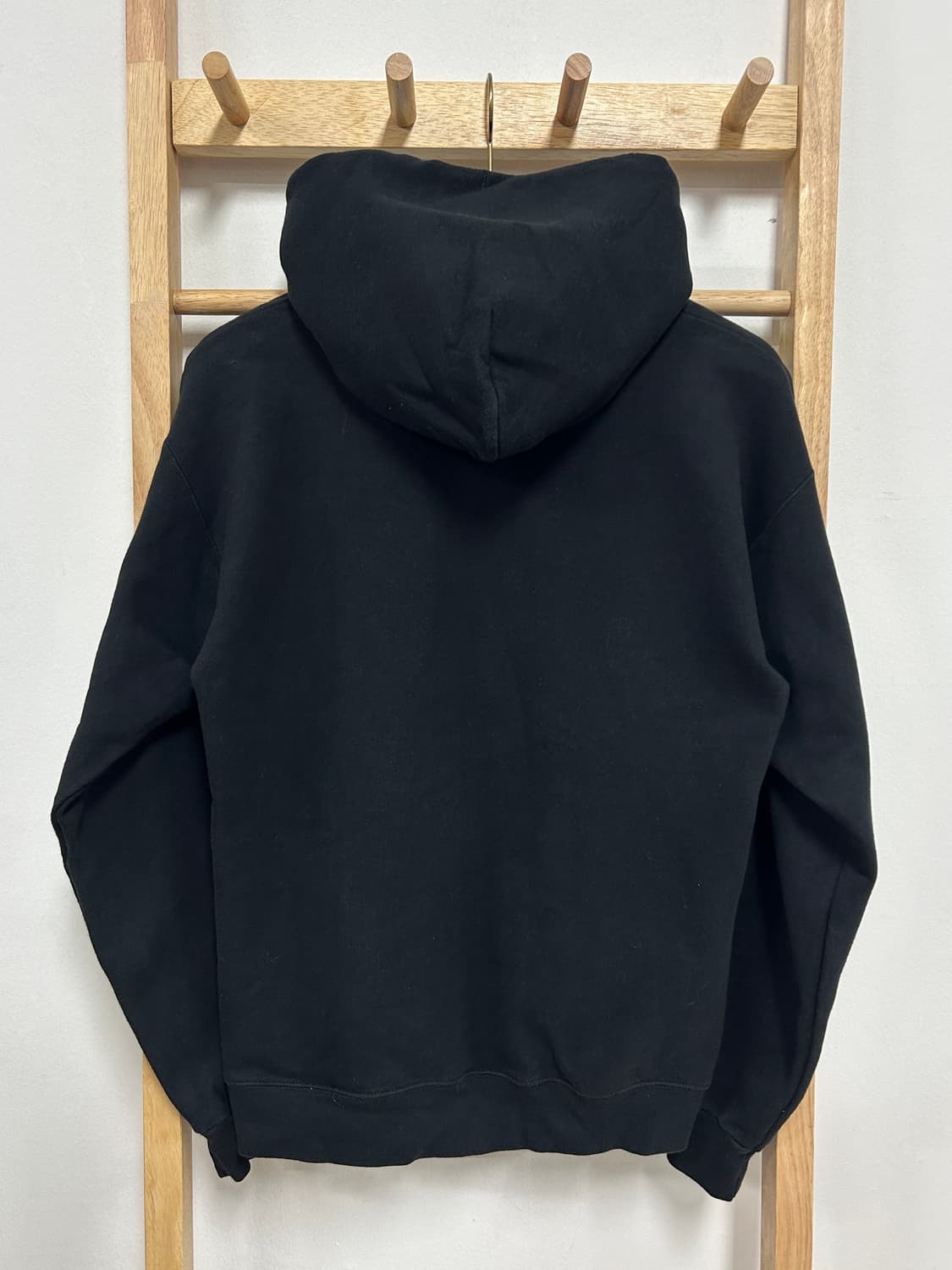 트레셔 플레임 로고 후드티 블랙 상품이미지4