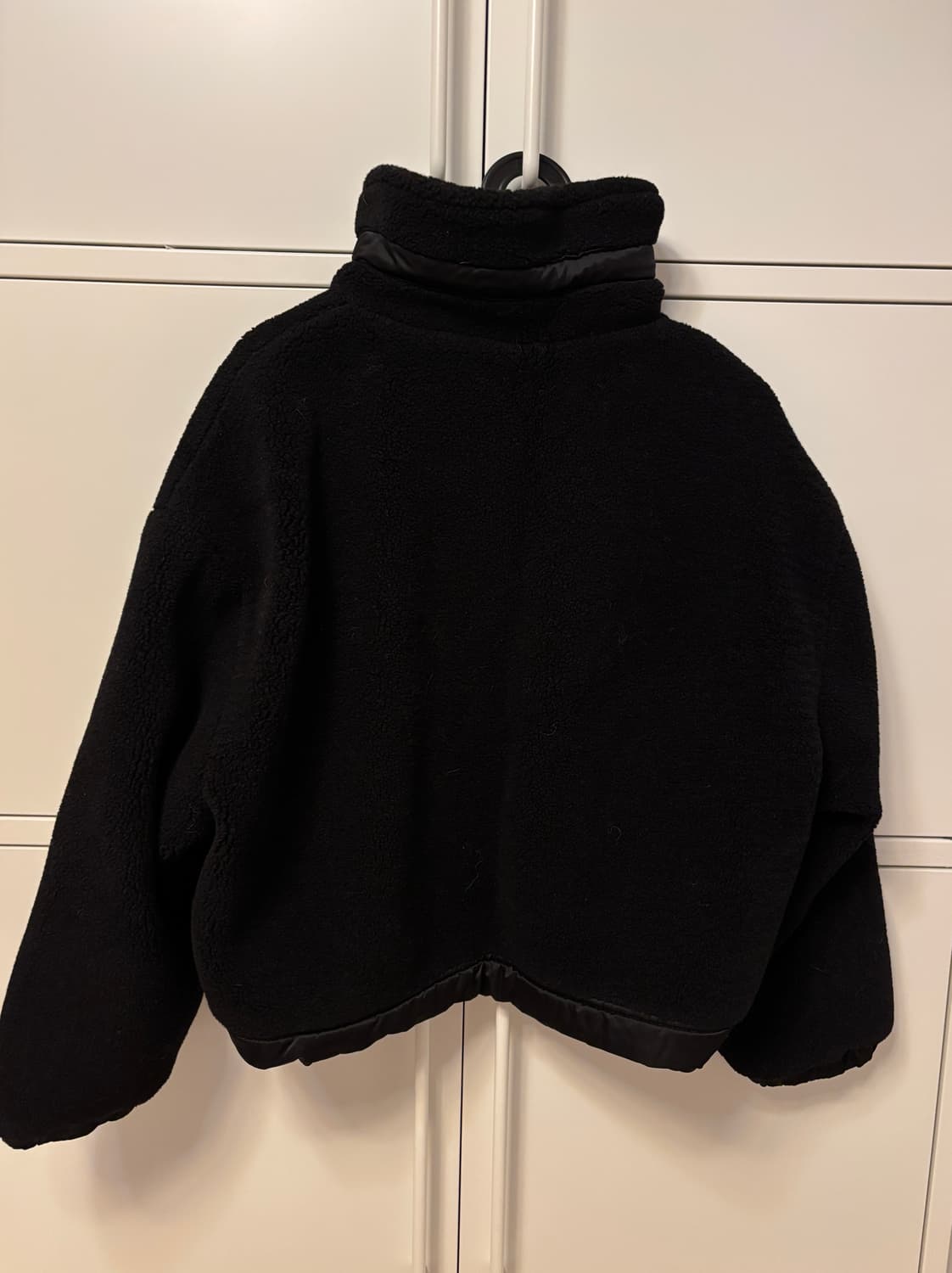 자라 뽀글이 크롭 퍼자켓 상품이미지2