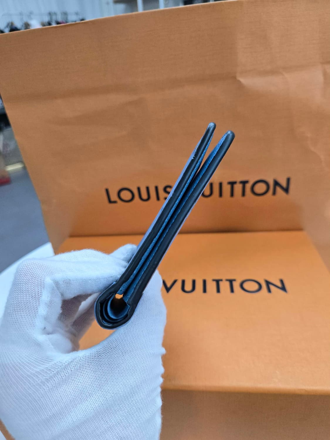 [50%할인] 루이비통 스카이블루 멀티플 반지갑 상품이미지4