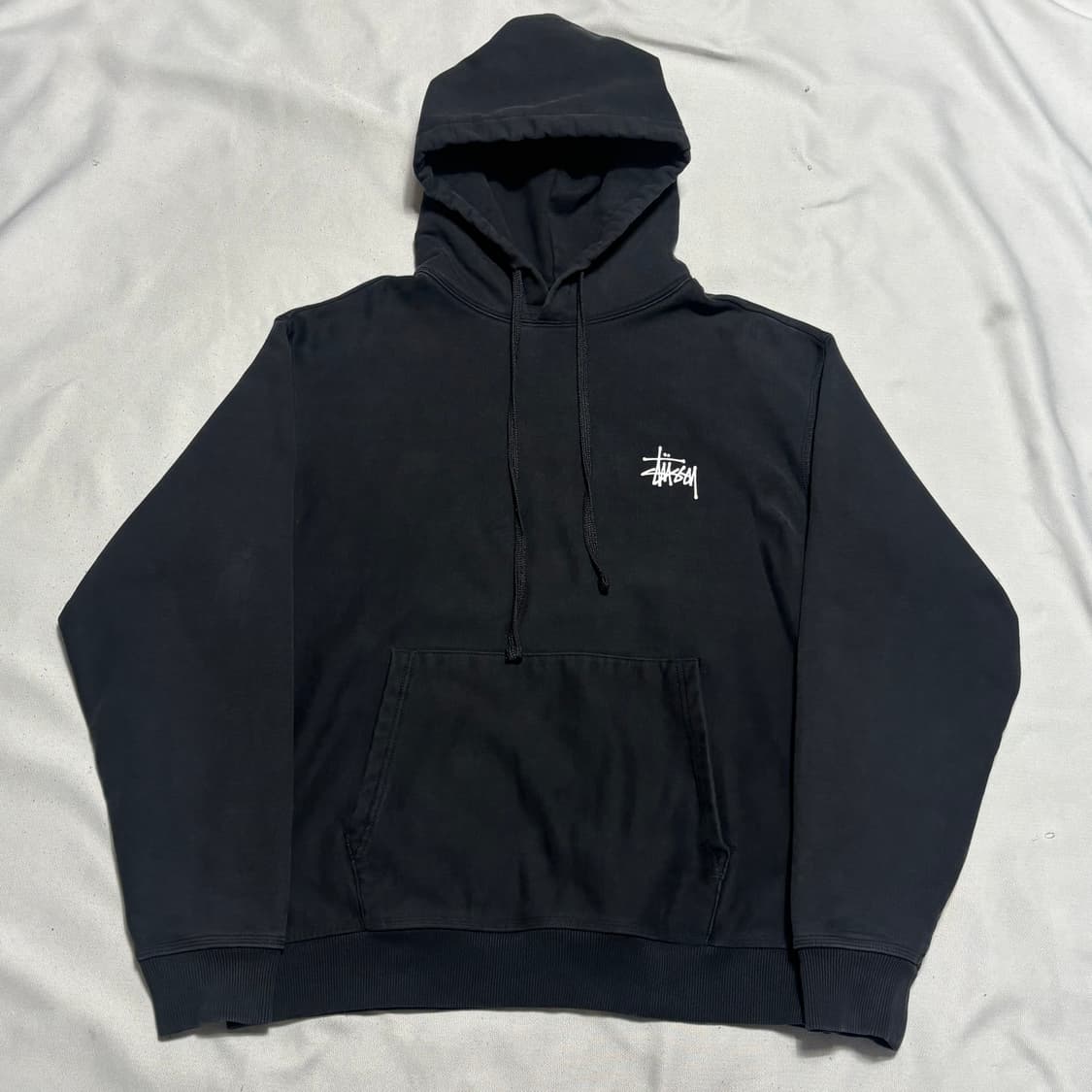 L 스투시 로고 블랙 후드티 상품이미지2