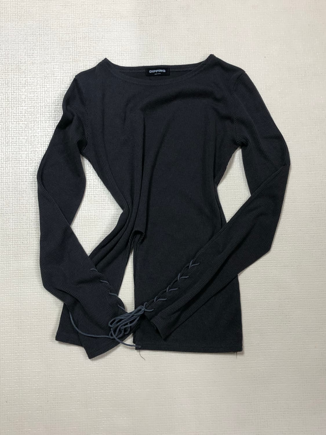 빈티지 그레이 컷아웃 아일렛 탑 상품이미지9