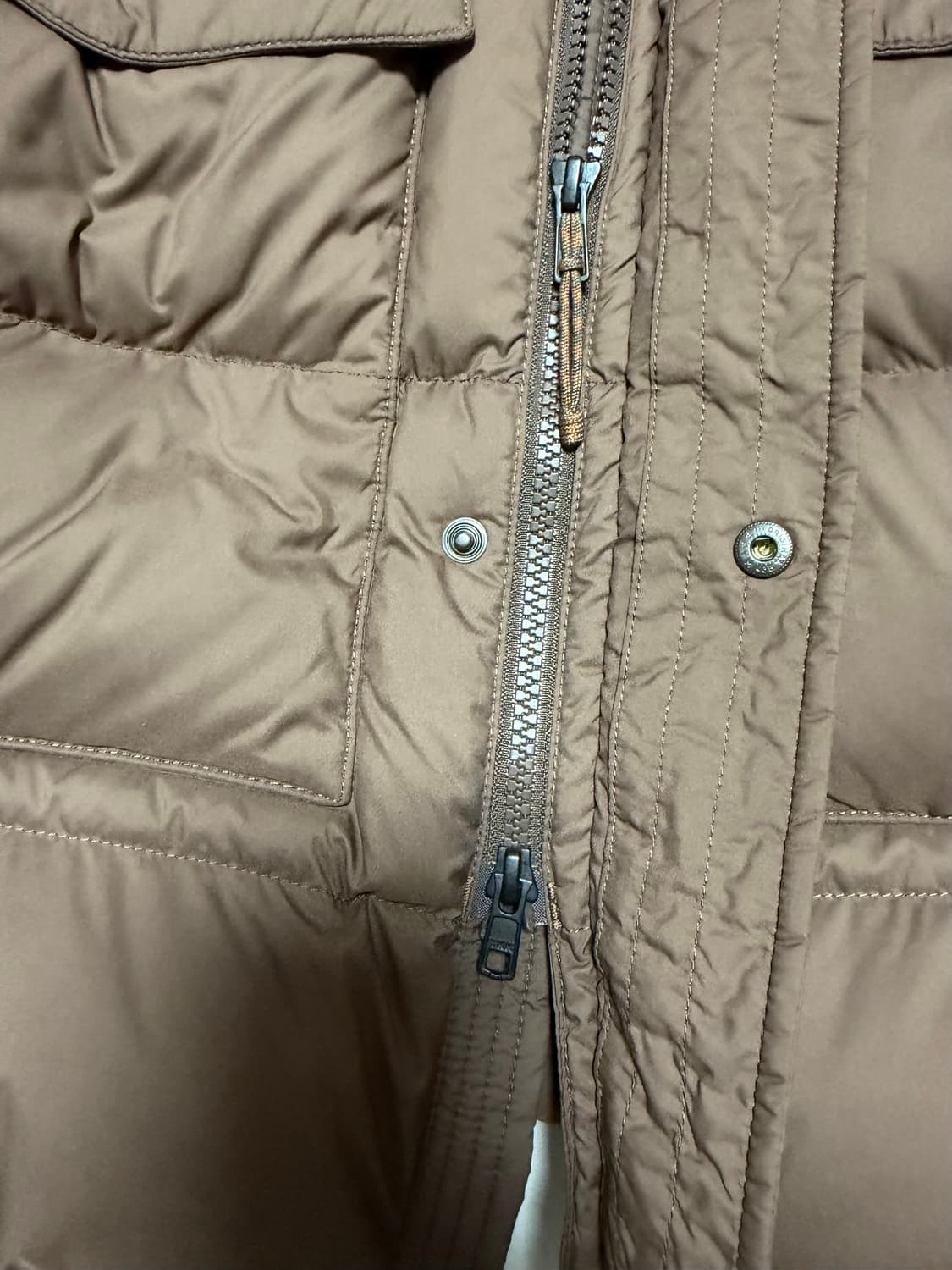 파타고니아 사일런트 다운 패딩 M 브라운 100-105 상품이미지7