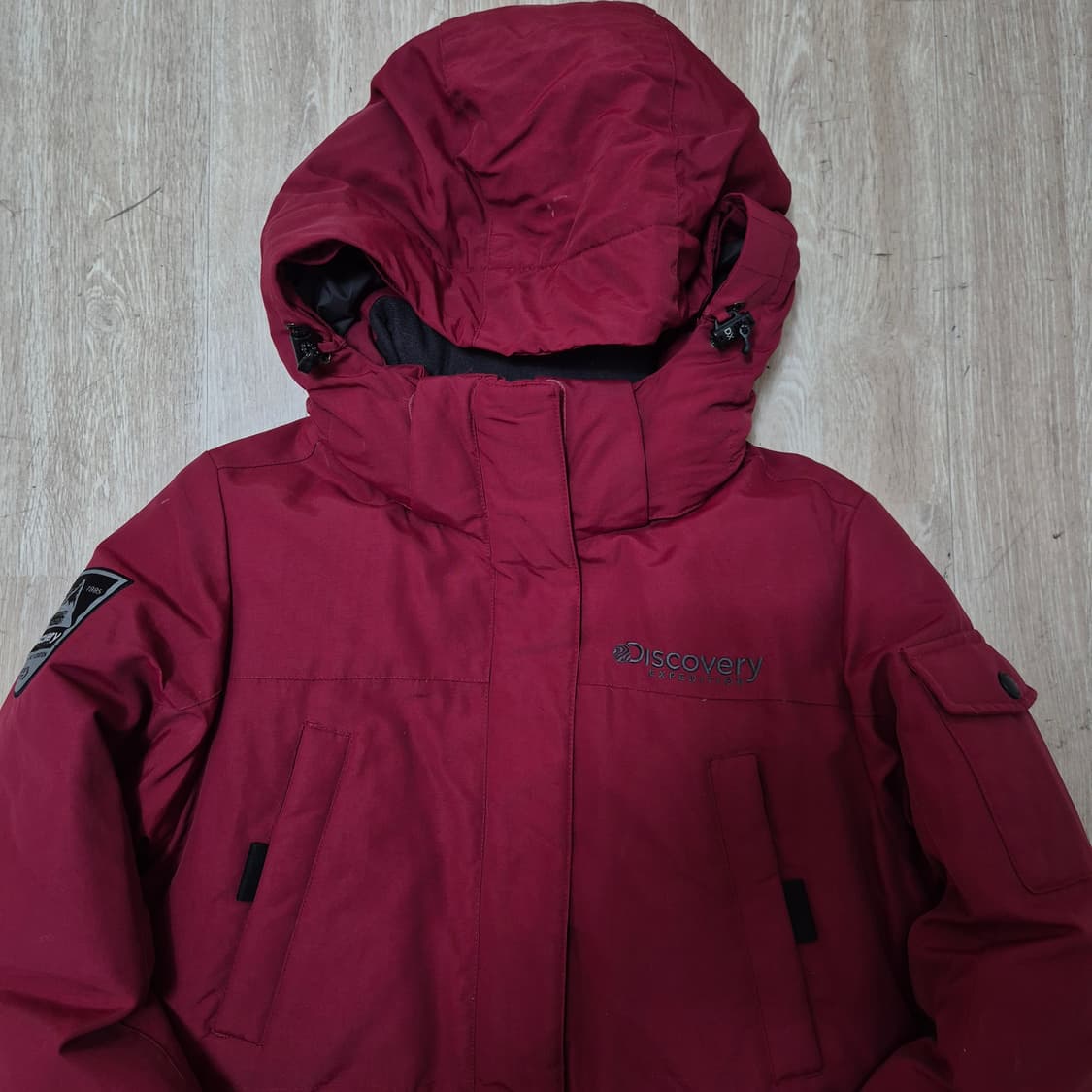 디스커버리 여성 1985 패치 구스다운 후드 패딩 점퍼 S(90) 상품이미지2