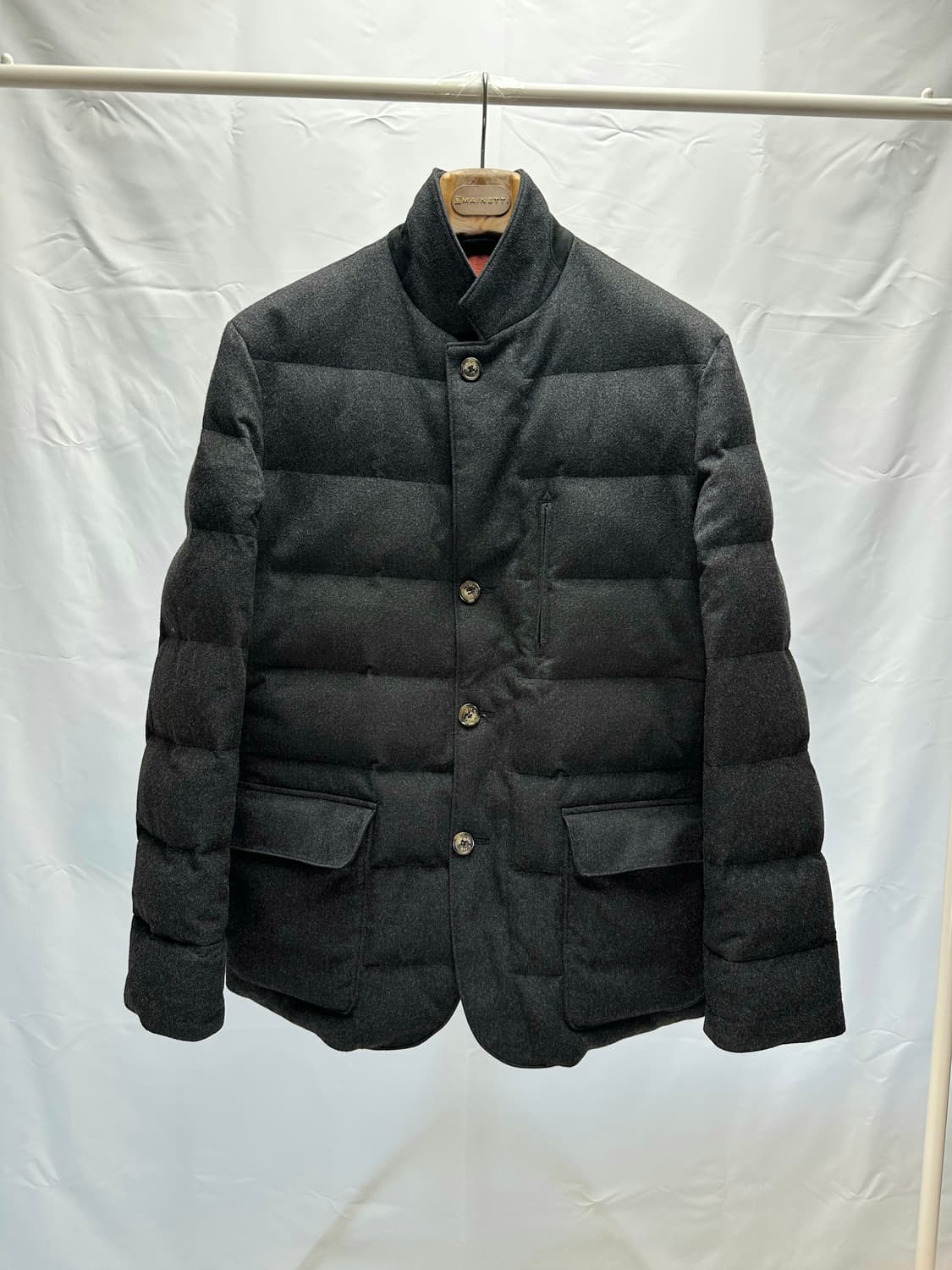 로로피아나 울·캐시미어 구스다운 패딩 자켓 M(100~105) 민트급 판 상품이미지2