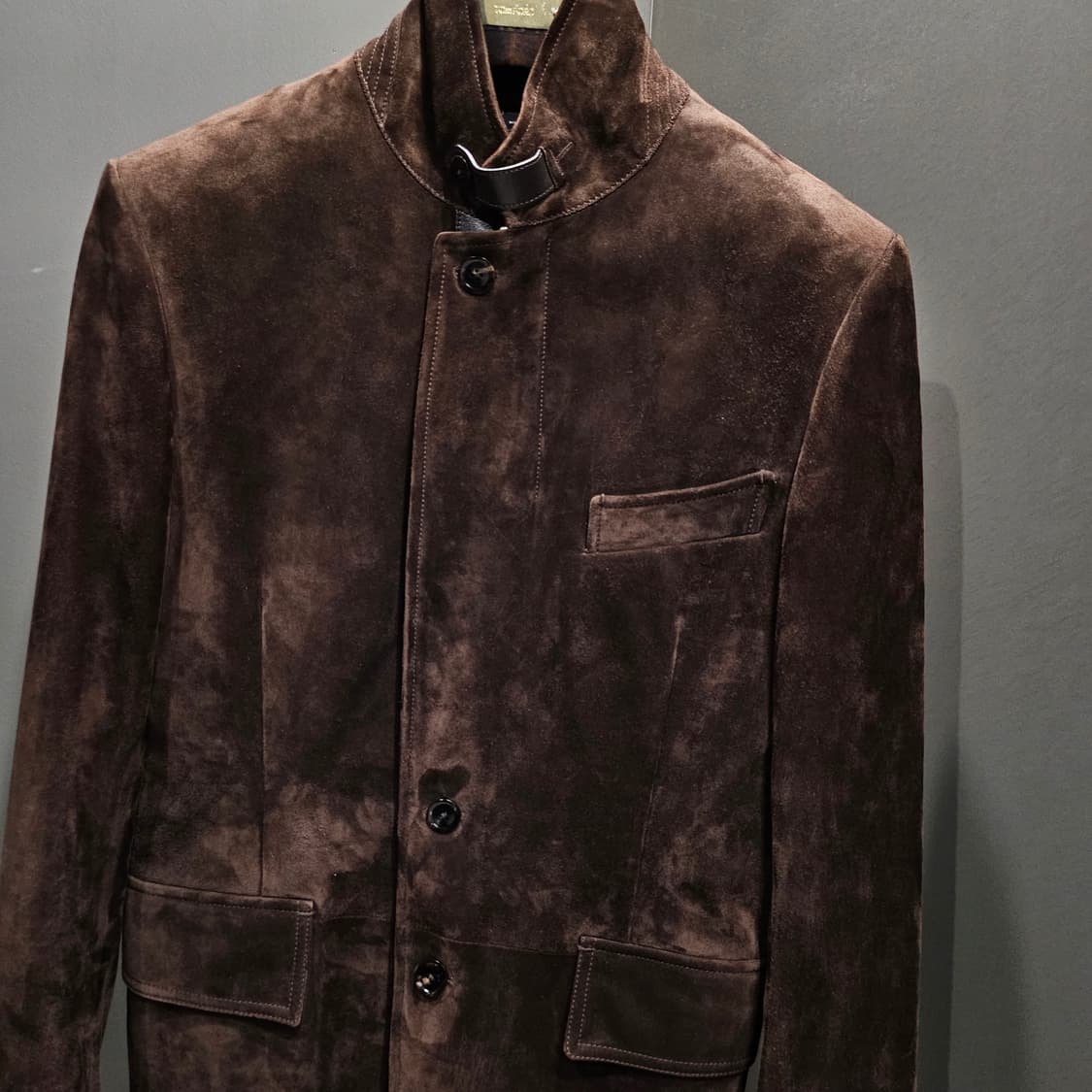 톰포드 레더트리밍 스웨이드 블레이저 자켓 상품이미지4