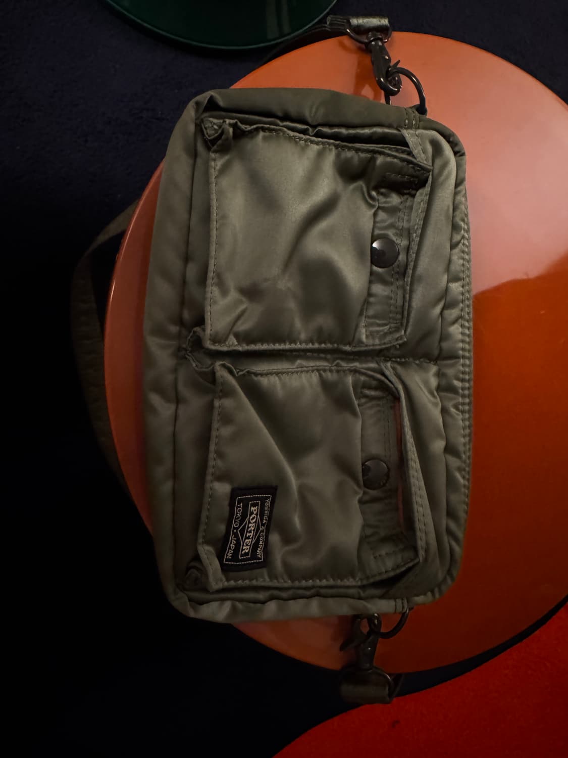 포터 탱커 숄더백 세이지 그린 상품이미지1