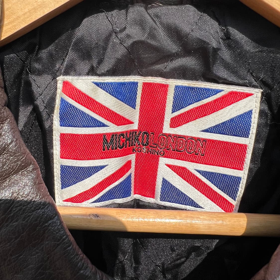 90‘s 미치코 코시노 런던 레더 바시티 자켓 상품이미지7