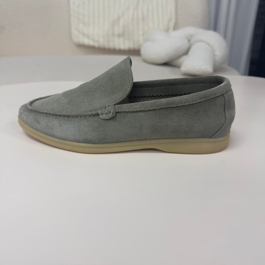 (당일출고) 로로피아나 썸머워크 42 상품이미지7