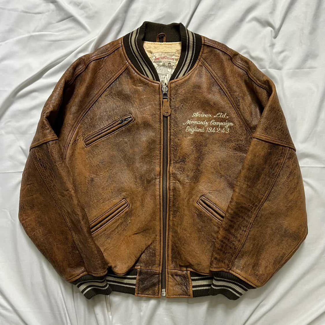 90s 아비렉스 아이콘 가죽 바시티자켓 상품이미지2