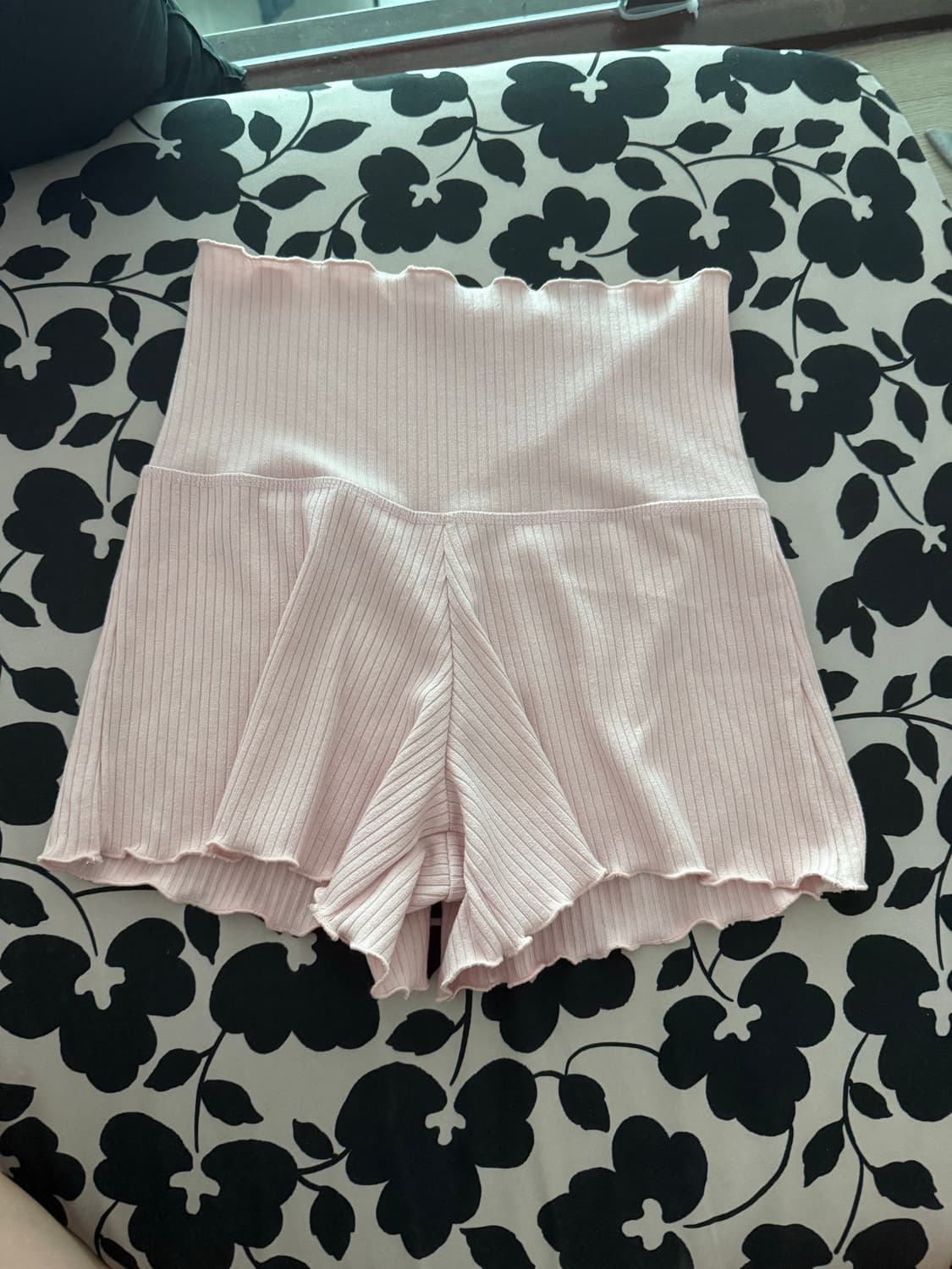 데비웨어 비비아나 골지 쇼츠m 상품이미지1