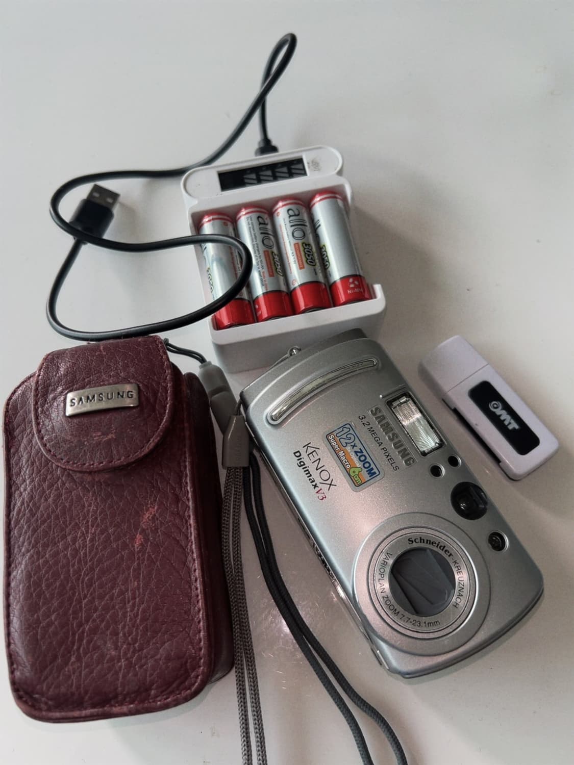 삼성 Kenox Digimax V3 카메라 상품이미지1