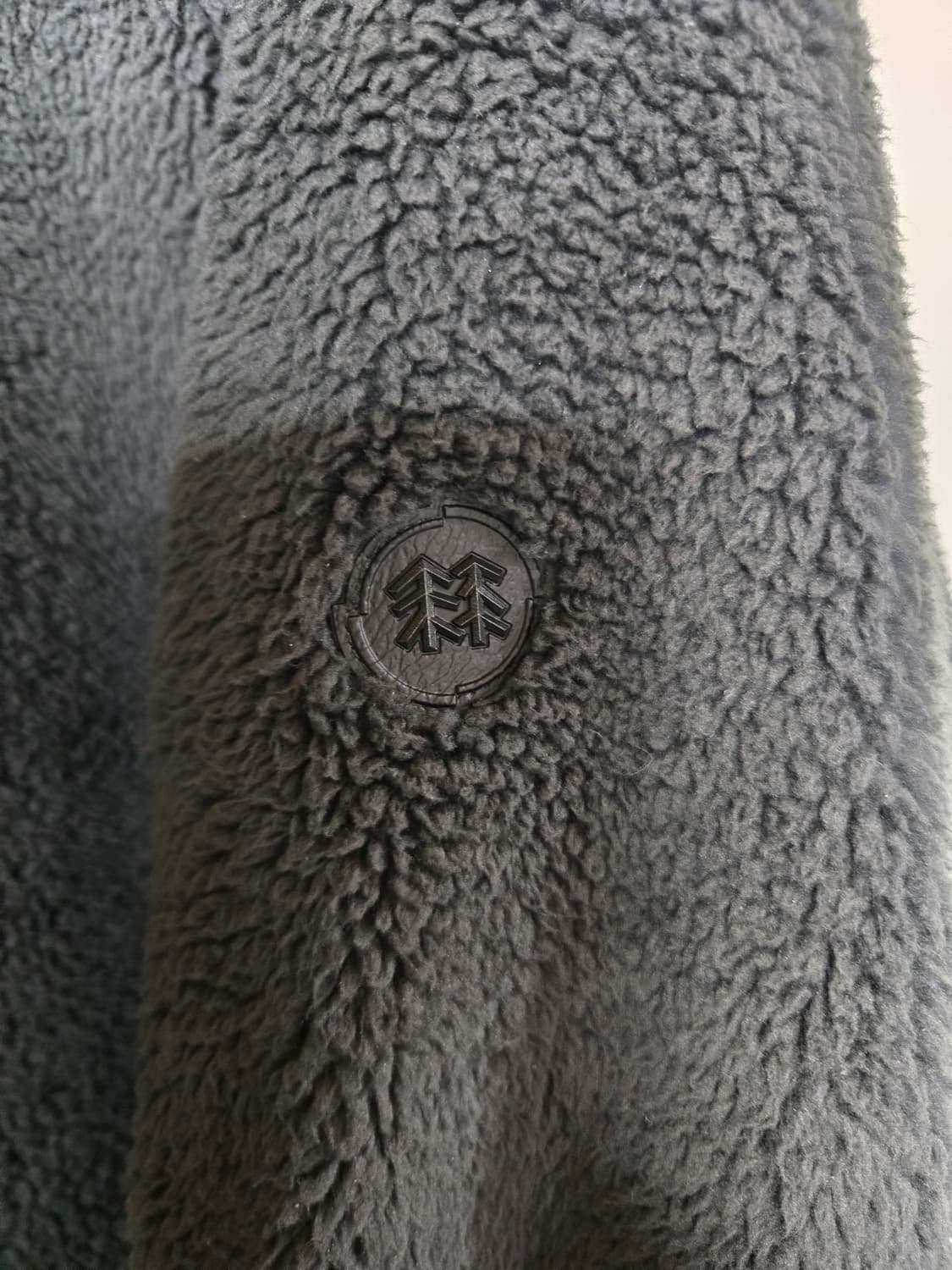 코오롱 스포츠 리버시블 양면 레오파드 시슐레이트  플리스 롱패딩 90 상품이미지6