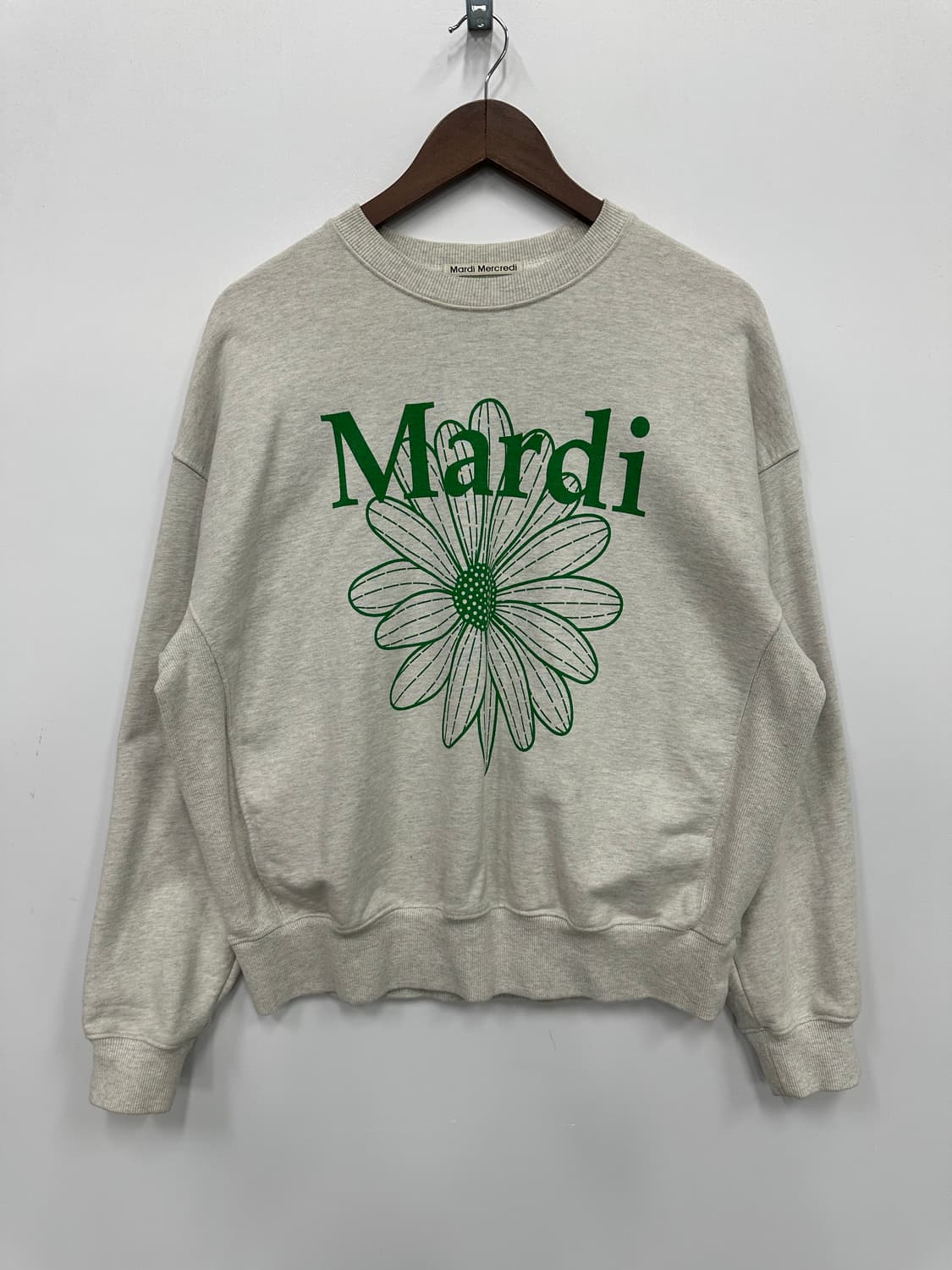 마르디 메크르디 맨투맨 상품이미지1