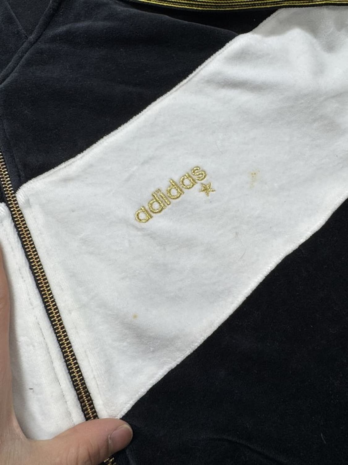 아디다스 벨벳 트랙탑 100 상품이미지5