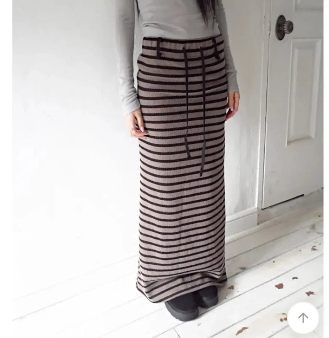 프롬뮤즈 니트 스트라이프 롱 스커트 치마 아워케비넷 베이비돌 상품이미지1