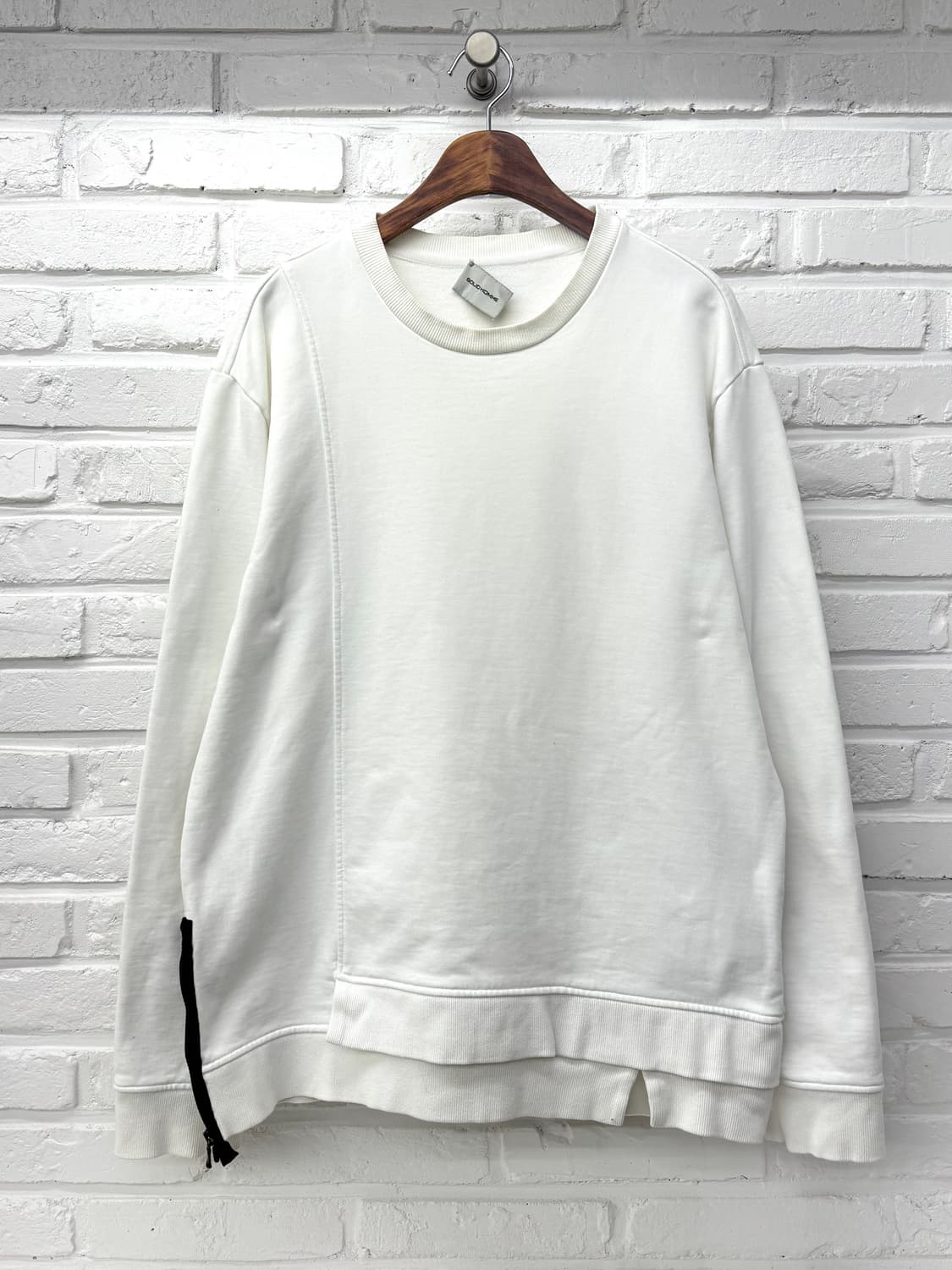 솔리드옴므 사이드지퍼 화이트 스웻셔츠 상품이미지3