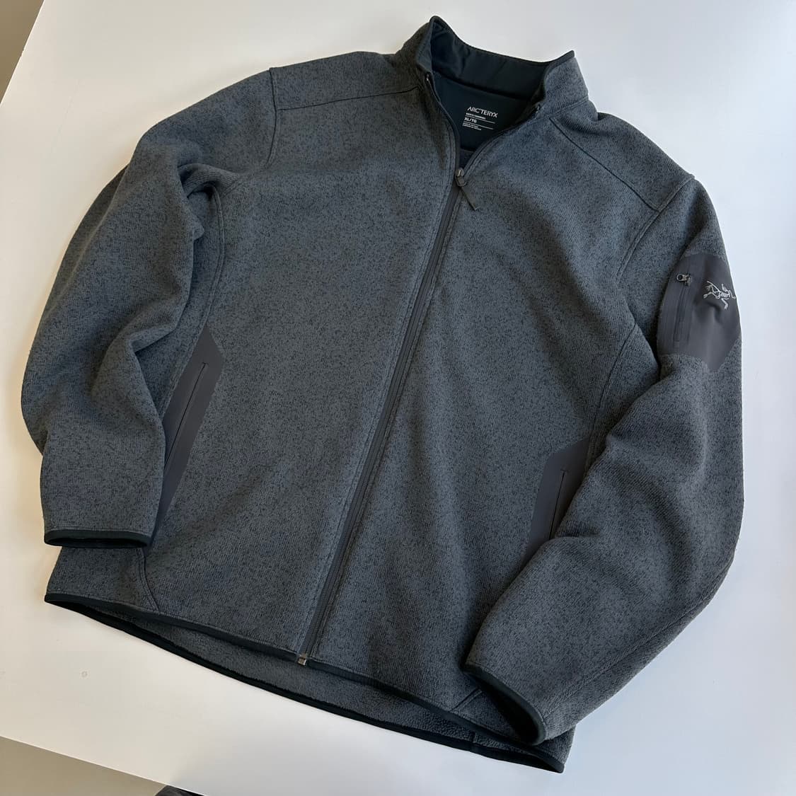 아크테릭스 커버트 집업 가디건 상품이미지1