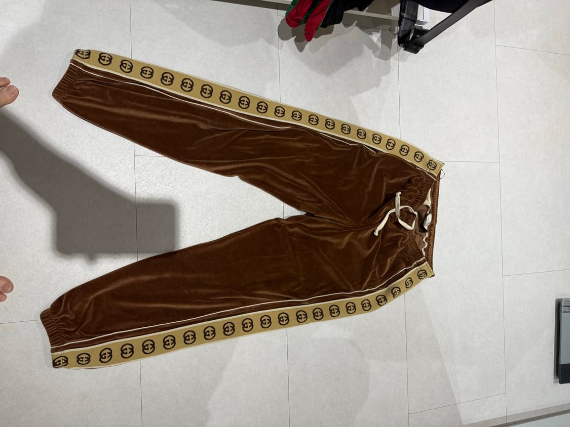 구찌 패턴 벨벳 팬츠 상품이미지1