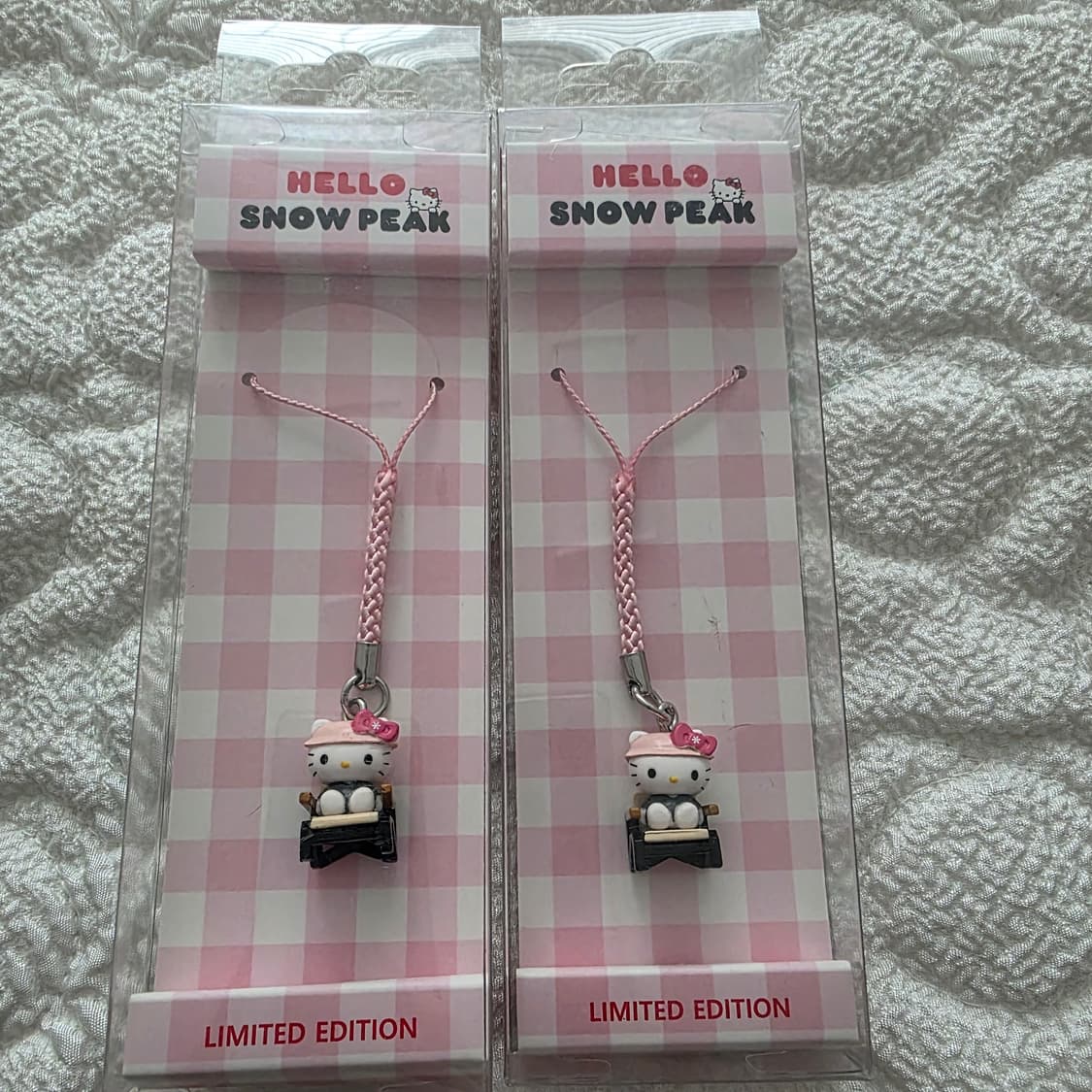 스노우피크 X 헬로키티 키링 상품이미지1