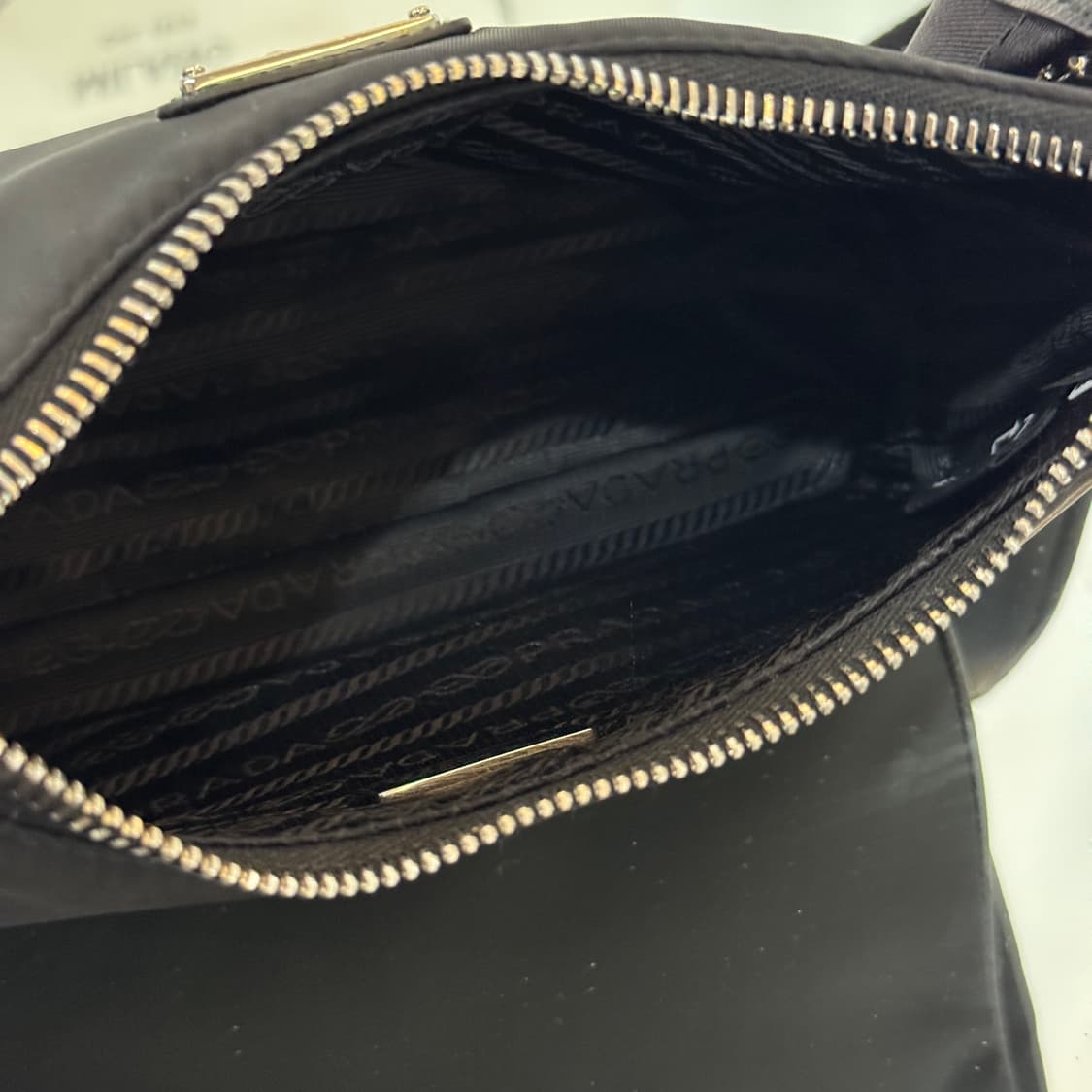 [정품] 프라다 리나일론 2005 리에디션 테수토 호보백  상품이미지8