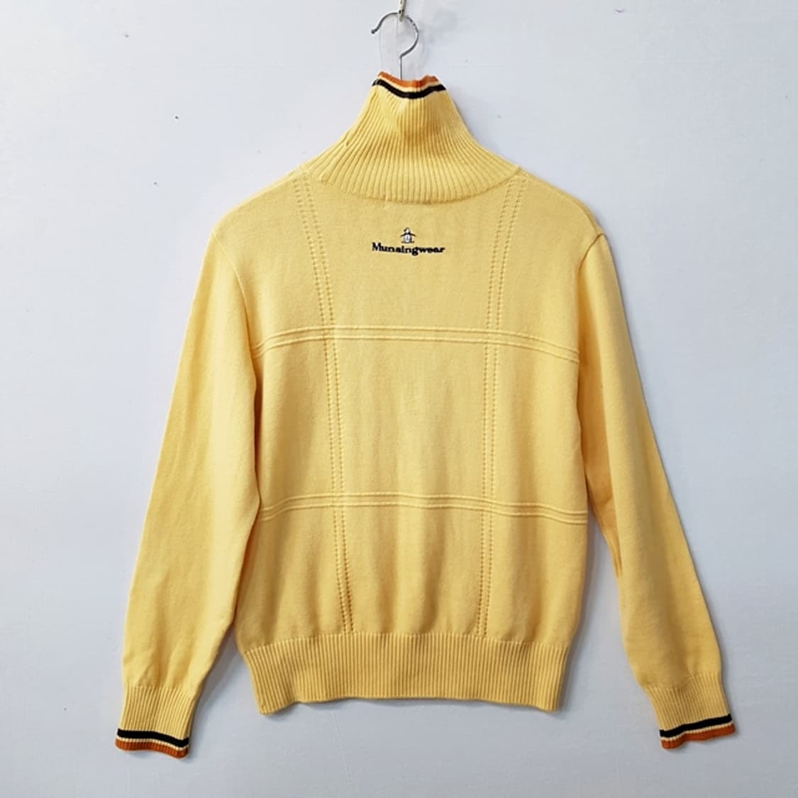 먼싱웨어 모 100% 터틀넥 스웨터 옐로우 상품이미지3