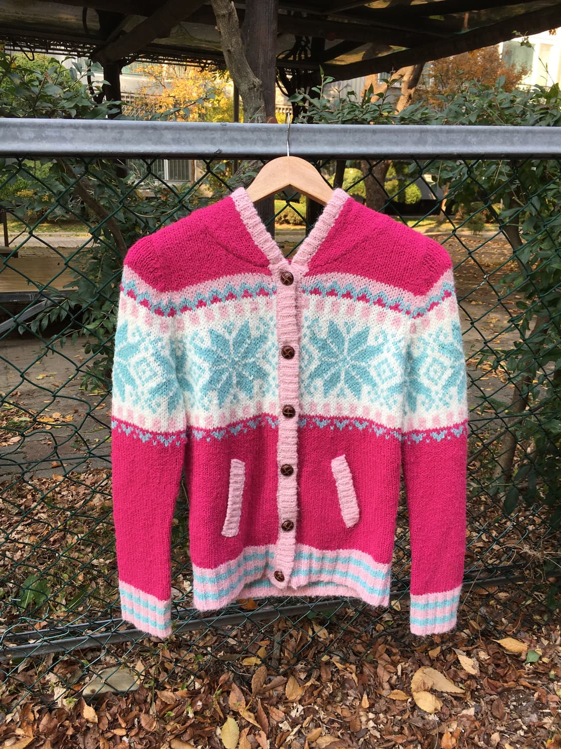 핑크 노르딕 후드 가디건 상품이미지1