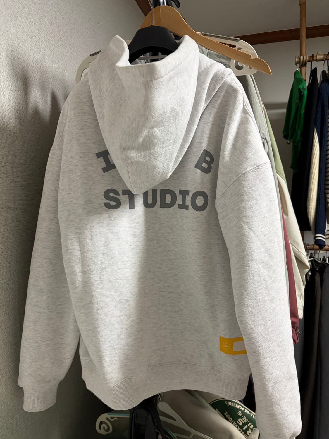 10주년 아이앱 스튜디오 후드티  상품이미지3