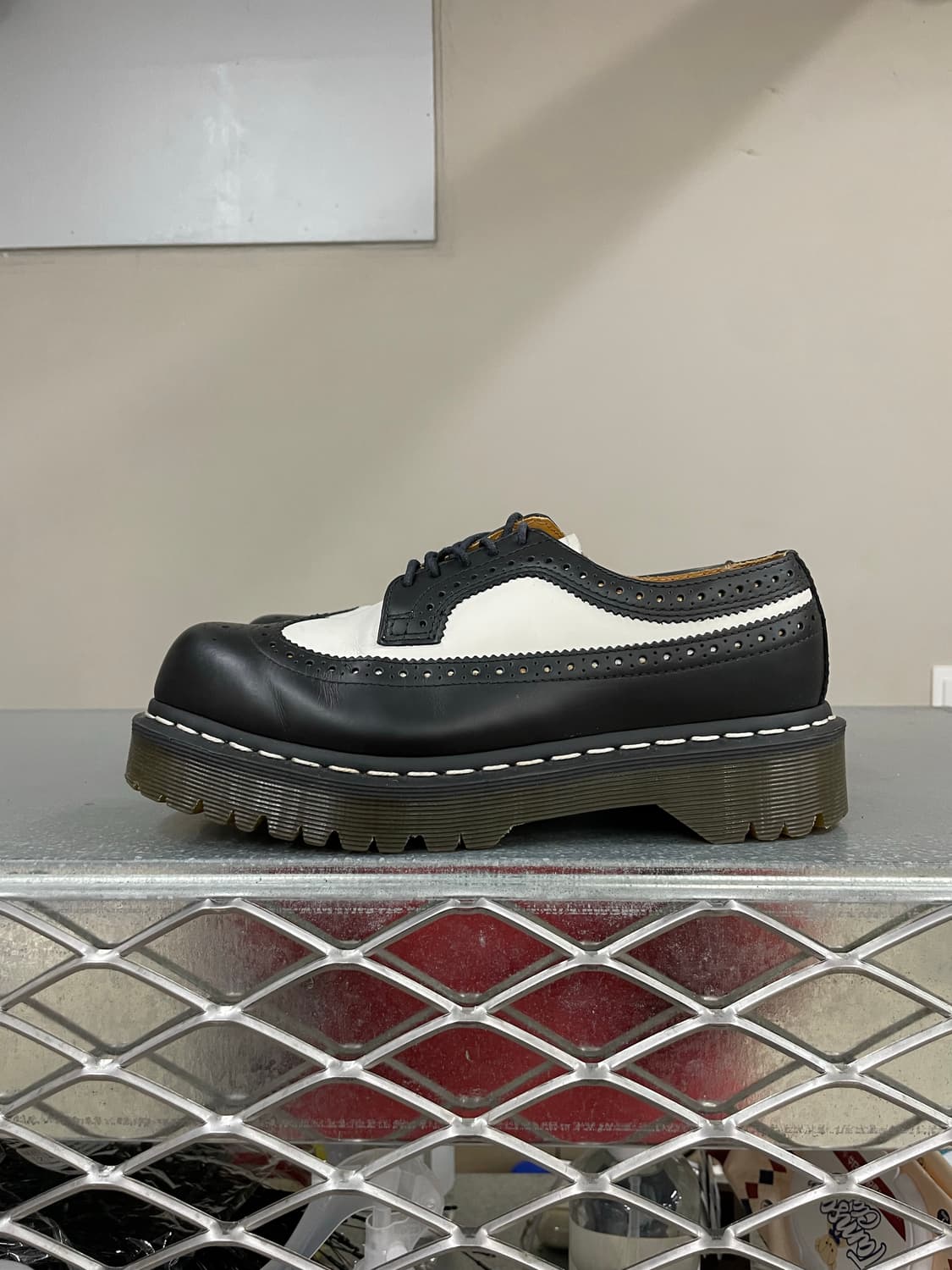 닥터마틴 3989 벡스 uk5 상품이미지1