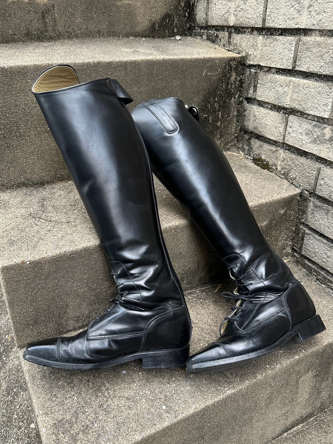 Golden horse laceup leather riding boots 상품이미지1