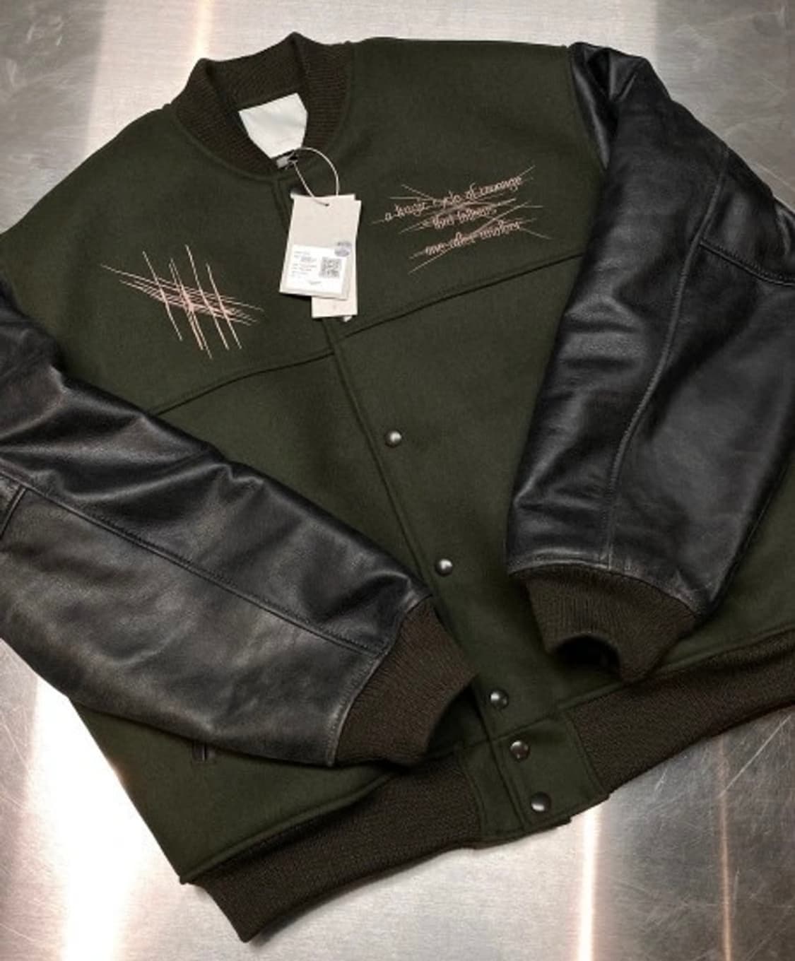 언더마이카 올드보이 바시티 상품이미지1