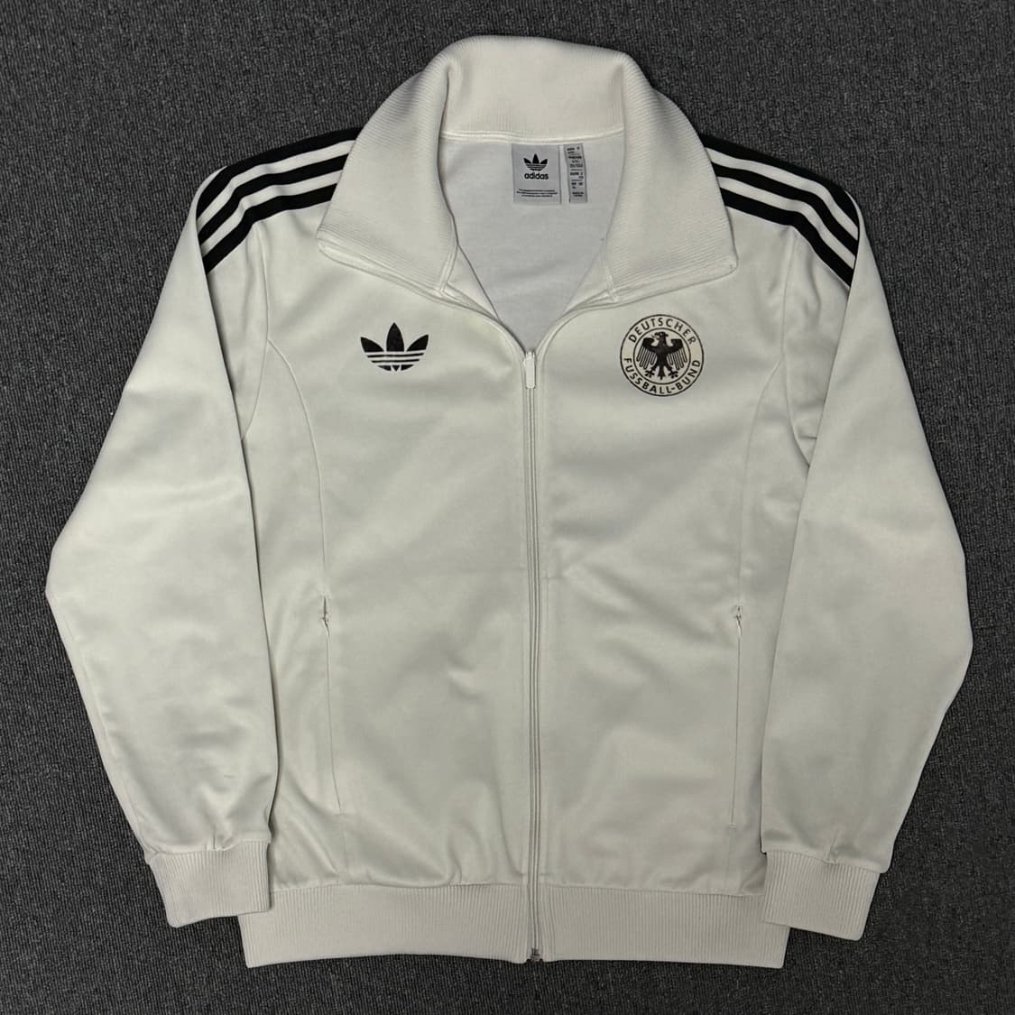 아디다스 독일 베켄바우어 트랙 탑 오프 화이트 상품이미지1