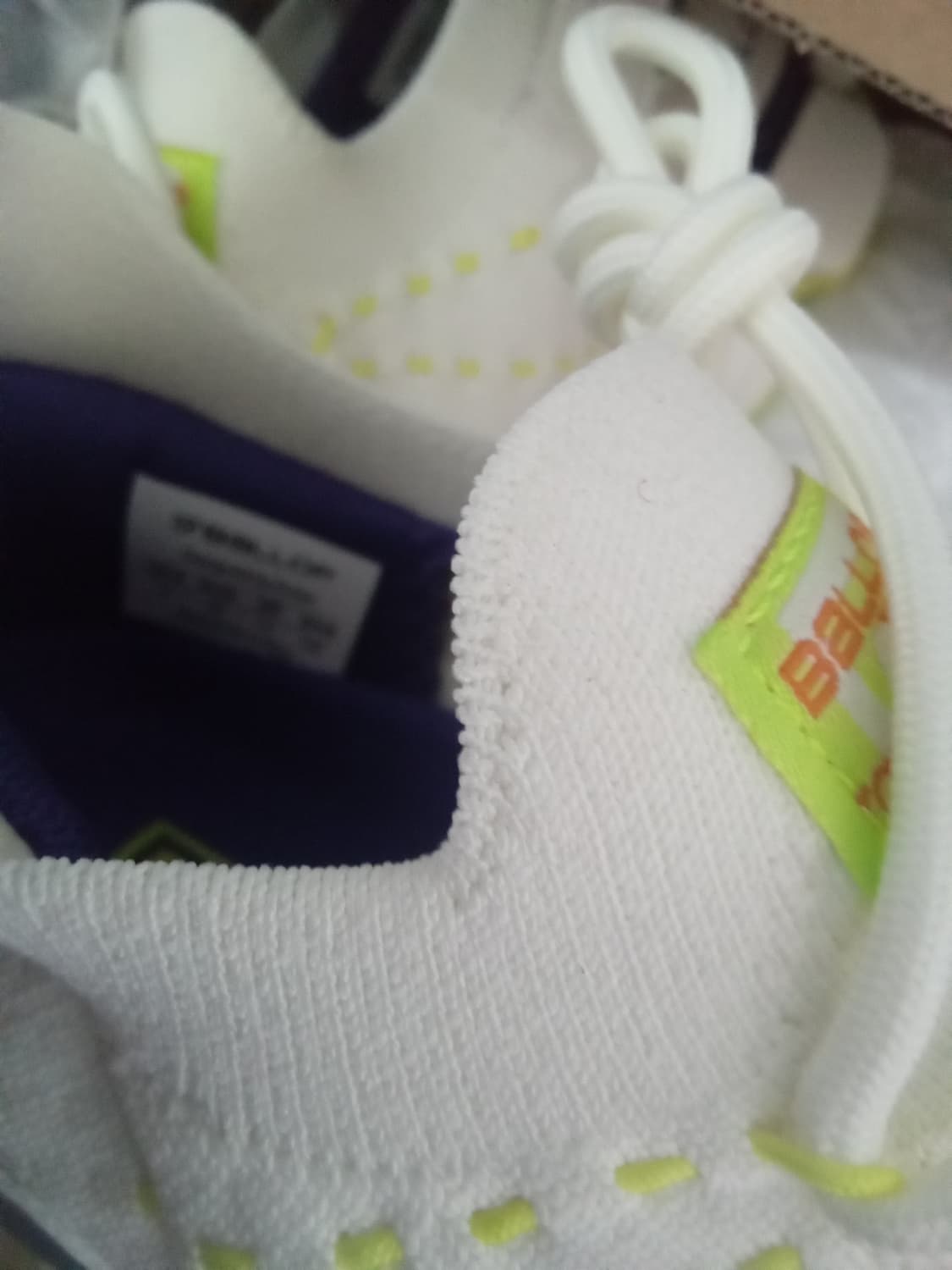 밸롭 티바트 2.0 스튜디오 운동화 상품이미지7