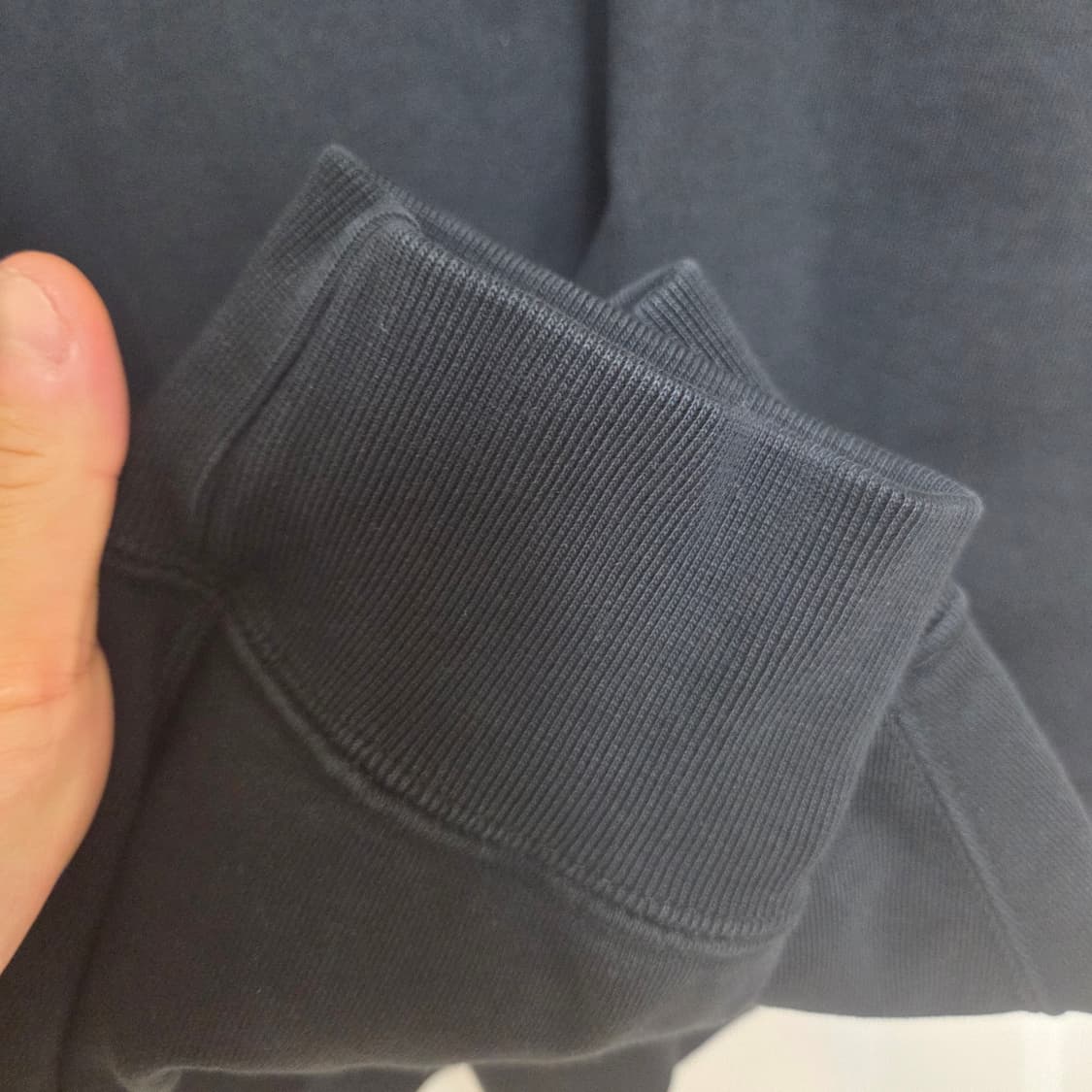 나투시 맨투맨 블랙 M 상품이미지3