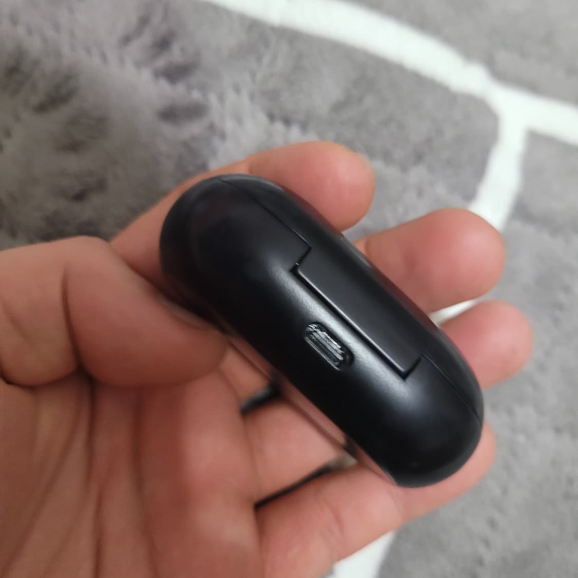 정품 삼성 갤럭시 버즈 SM-R170 블랙 케이스 상품이미지3