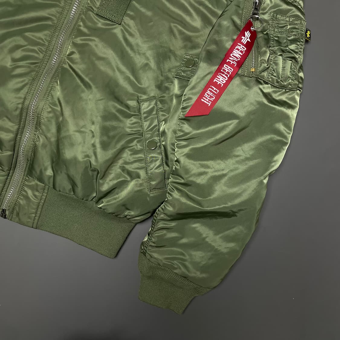 [L] 알파인더스트리 B-15 플라이트 자켓 MA-1 상품이미지5
