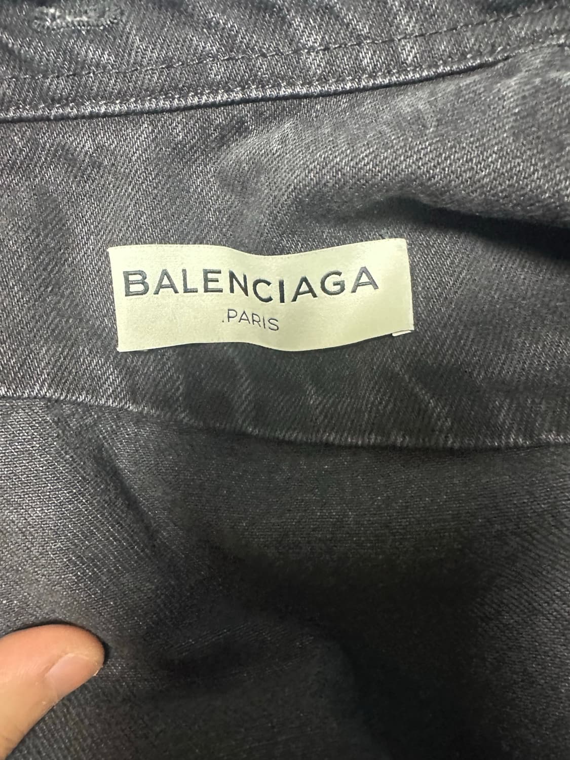 발렌시아가 핀치드 데님 셔츠 상품이미지4