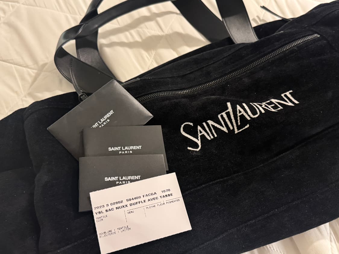 생로랑 자수 로고 스웨이드 더플 백 상품이미지3